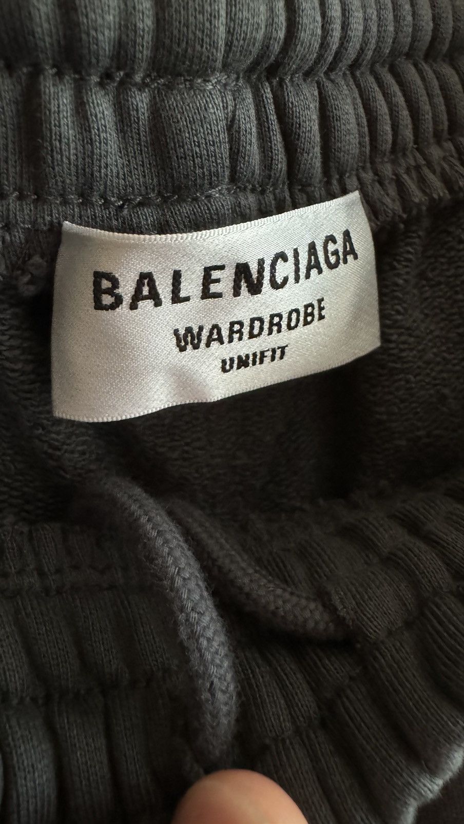Balenciaga Balenciaga dark grey political sweat shorts Size US 31 - 3 Thumbnail