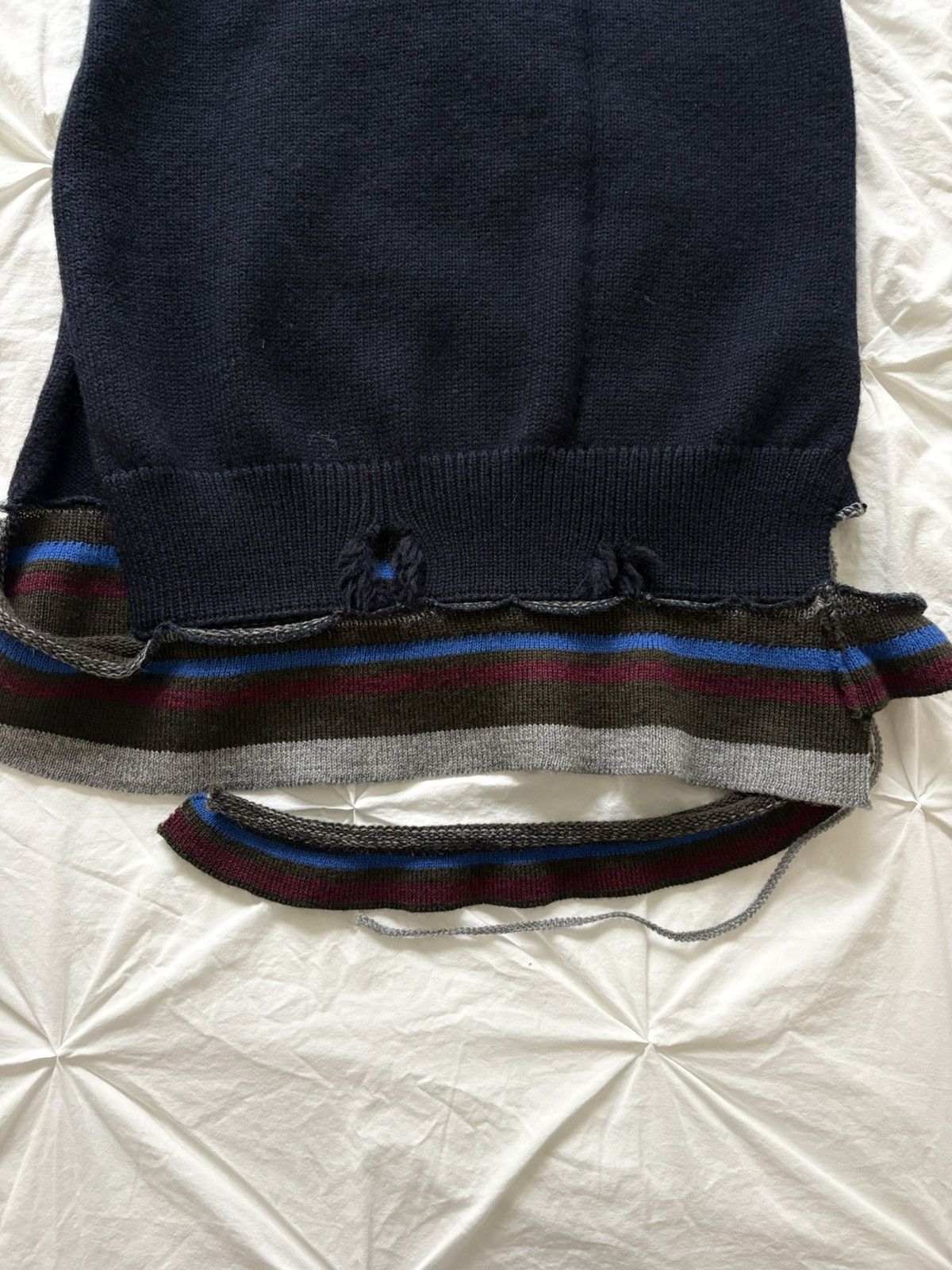 Maison Margiela Maison Margiela Distressed Knit Vest Size US L / EU 52-54 / 3 - 7 Thumbnail