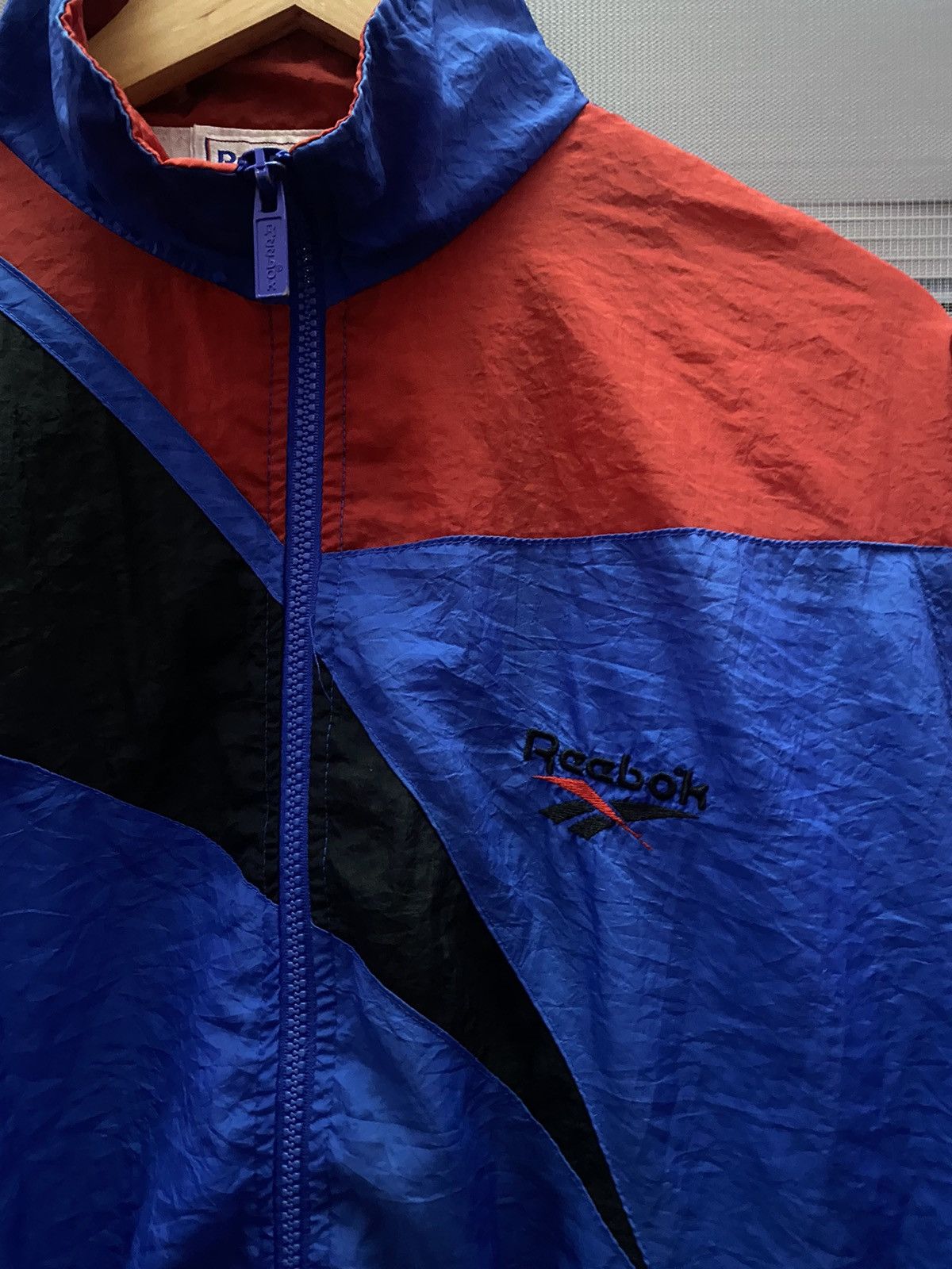 Reebok Vintage 90s Reebok Track Windbreaker 2 Tone Colour Blocked Size US L / EU 52-54 / 3 - 3 Thumbnail