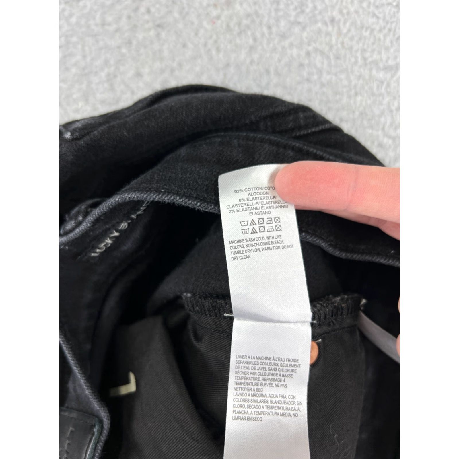 Lucky Brand Lucky Brand Jeans Mens 31 Black Denim Skinny Cotton Blend Stretch Taper Jeans Mens Black Skinny 31 5-Pocket Denim Fit Regular Casual 90s? Size US 31 - 5 Thumbnail
