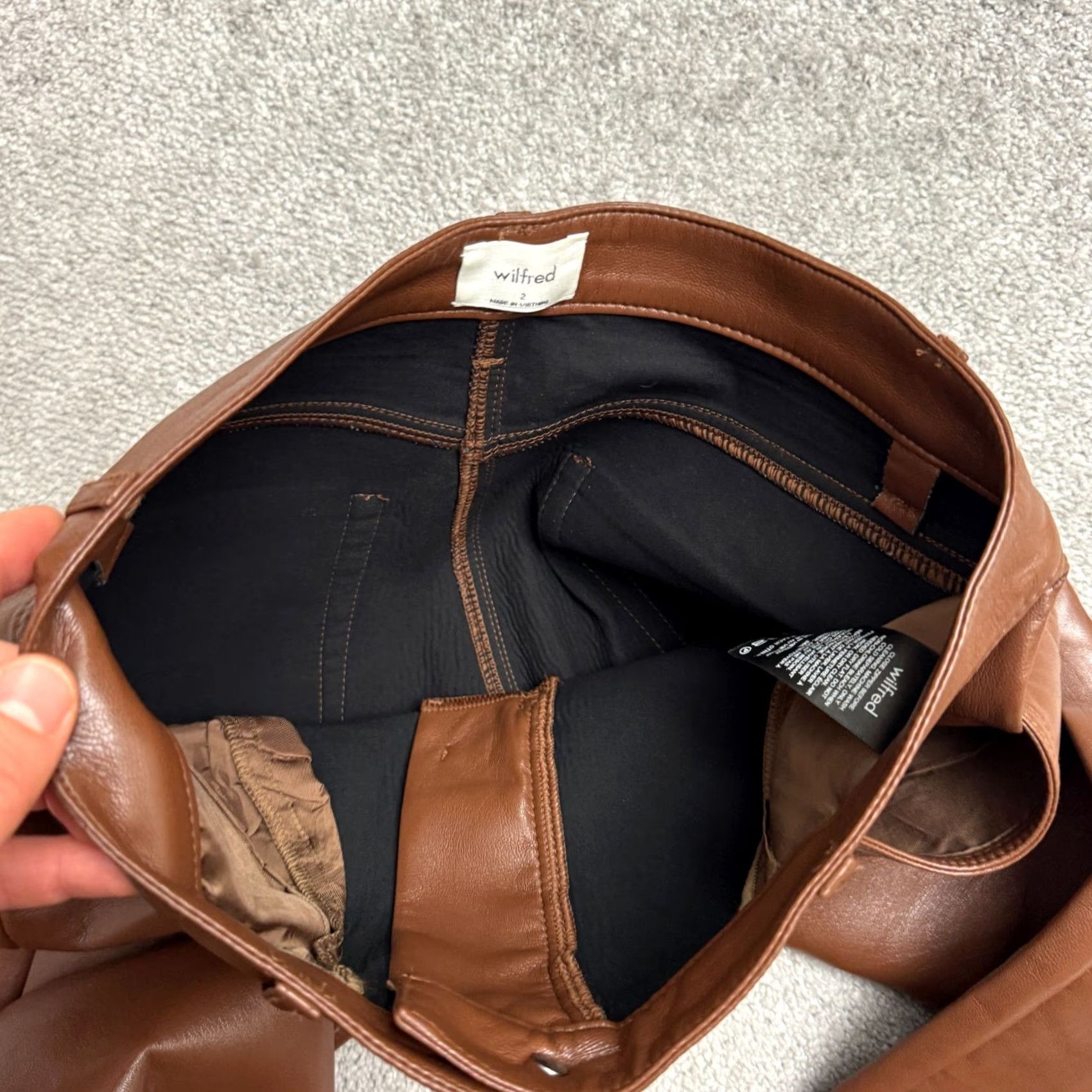 Vintage Wilfred Melina Faux Leather Straight Leg Pants Womens 2 Brown 26in Waist 28in Inseam Button Zip Front Flat Front Dress Pants Size 26" / US 2 / IT 38 - 4 Thumbnail