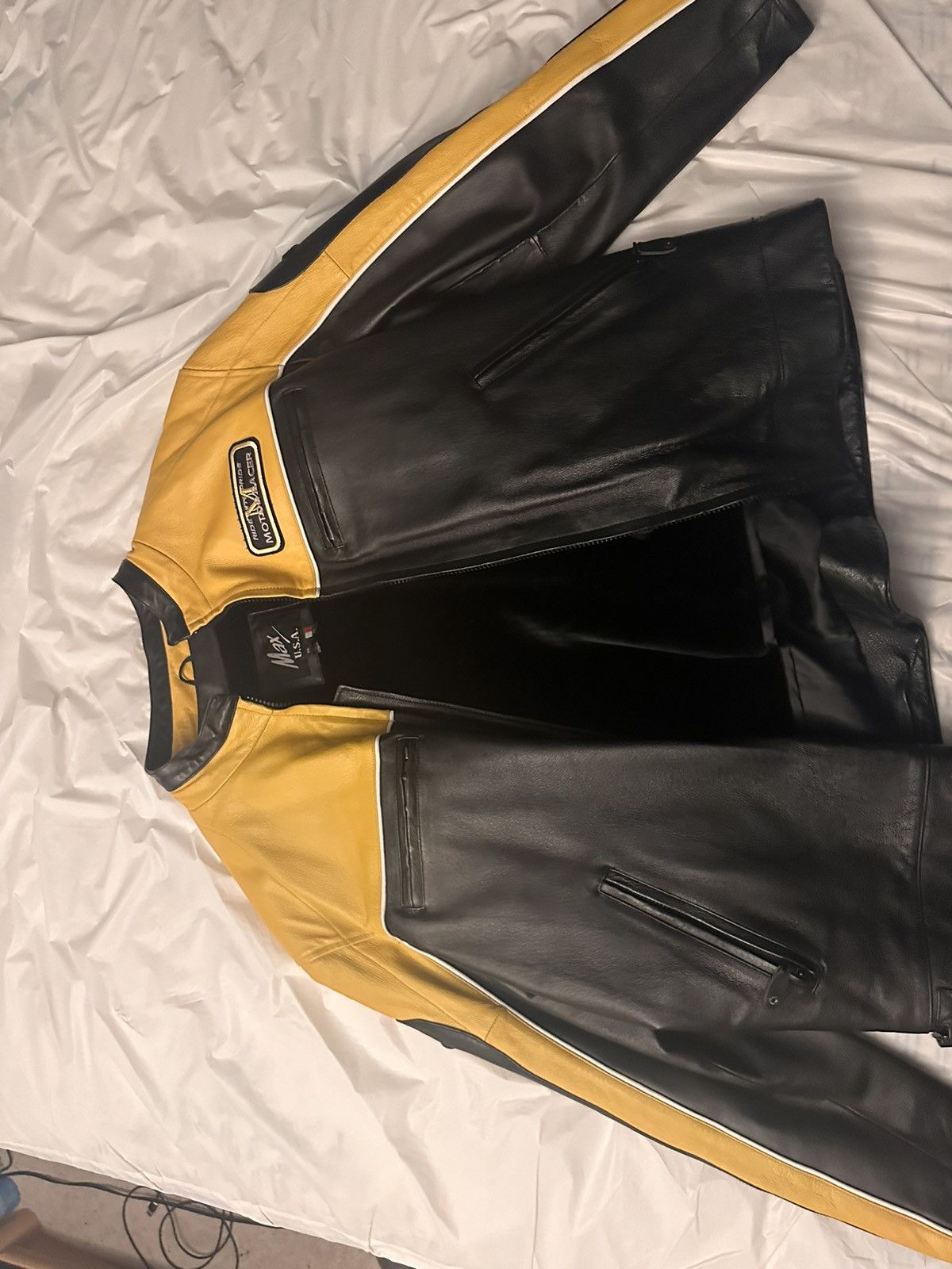 Other Rare black and yellow bomber jacket 2000s 90s style Size US XL / EU 56 / 4 - 4 Thumbnail