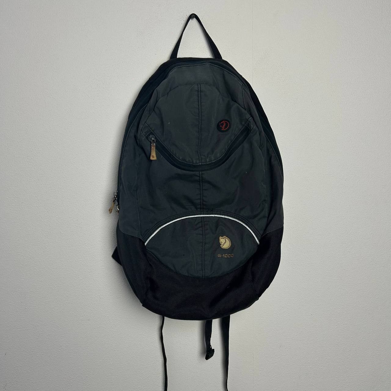 Fjallraven Vintage Fjallraven G-1000 small logo outdoor backpack Size ONE SIZE - 1 Thumbnail