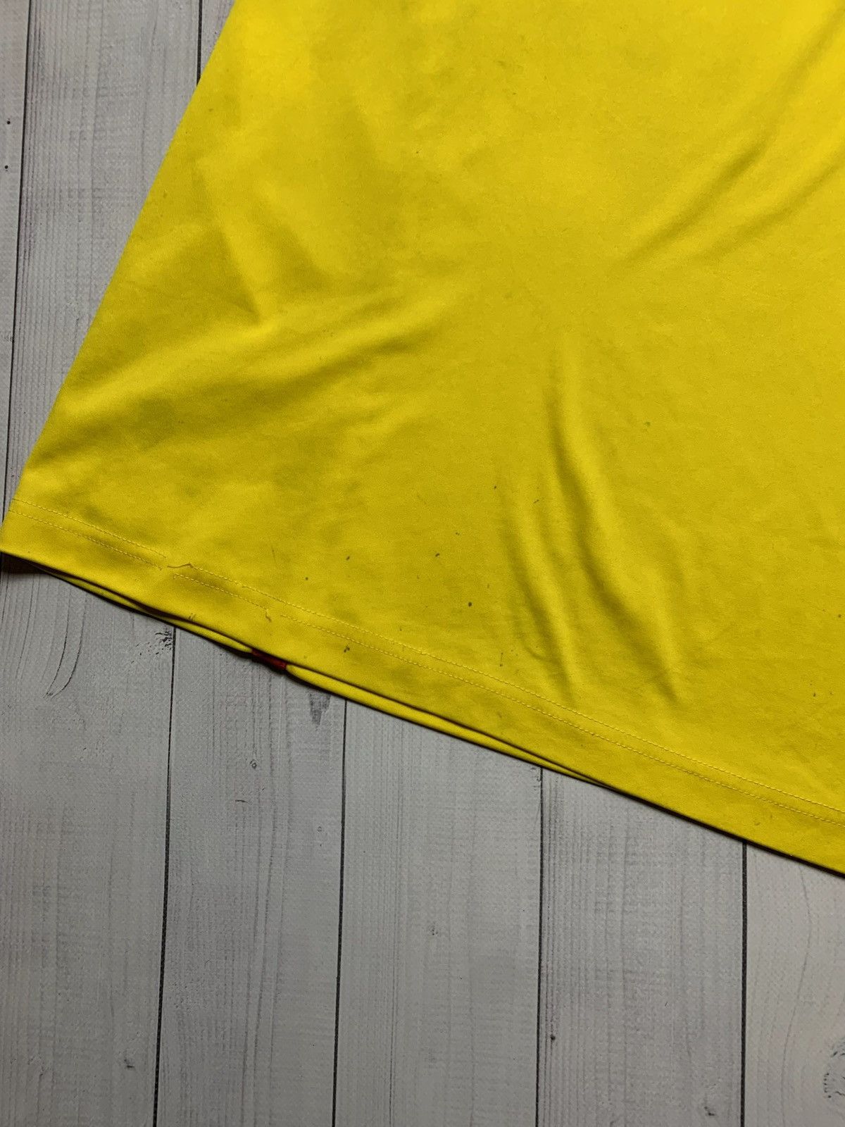 Vintage Vintage Liverpool soccer jersey yellow rare XXXL Size US XXL / EU 58 / 5 - 11 Thumbnail
