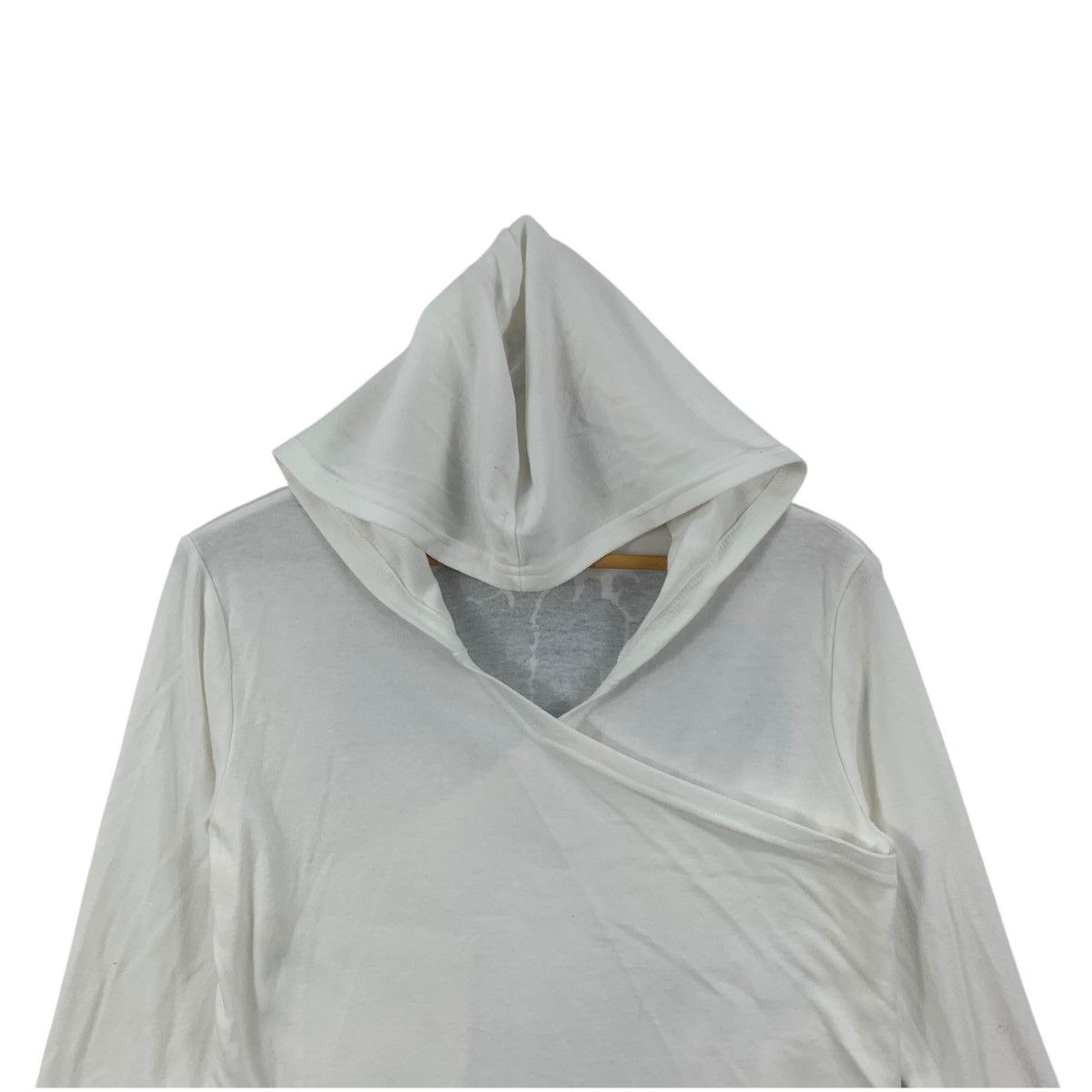 Japanese Brand Vintage M.K.R Japanese Brand Skull Print Hooded White Shirt Size US S / EU 44-46 / 1 - 3 Thumbnail
