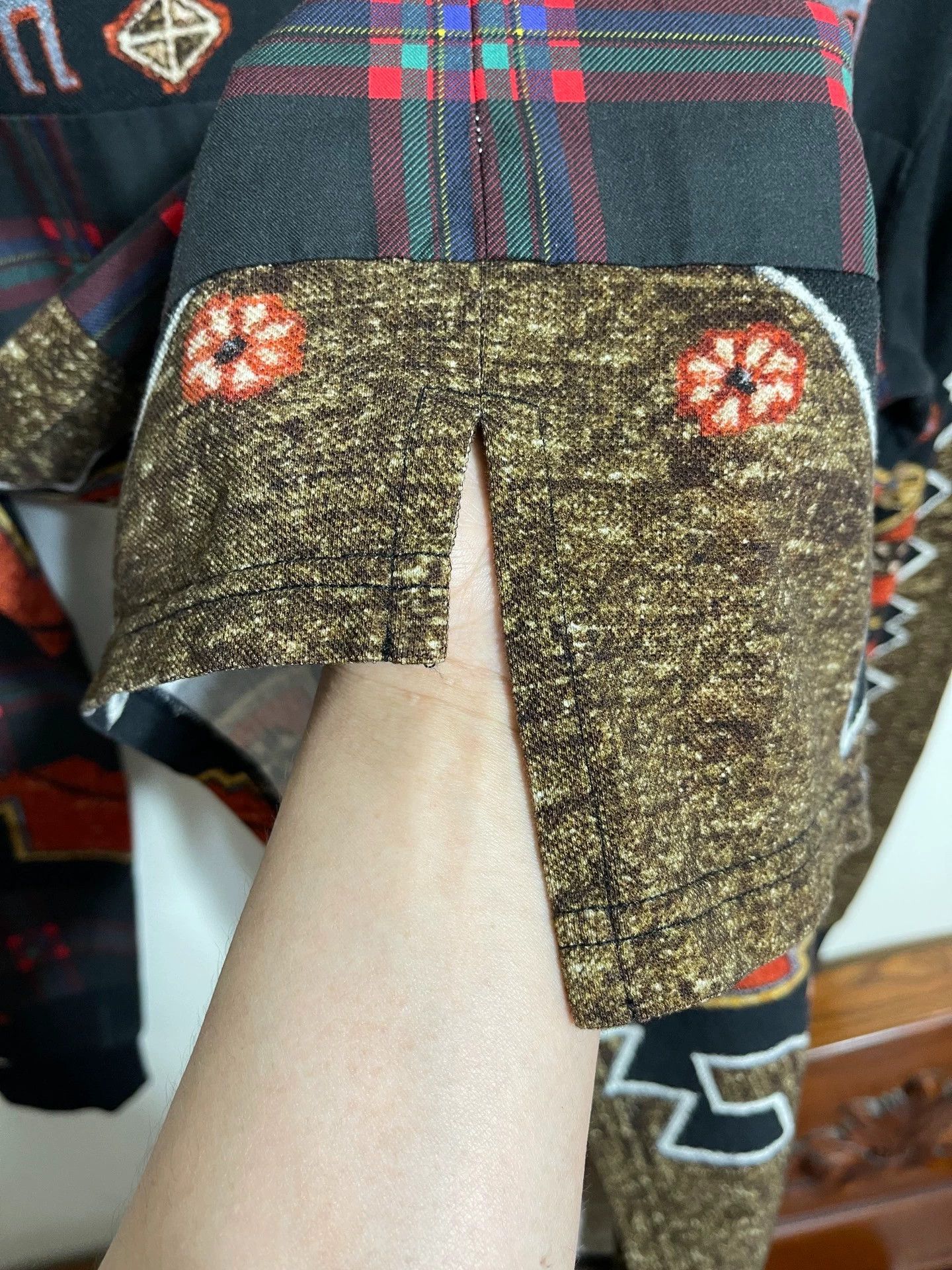 Givenchy Givenchy Bohemian Slim Distressed Multi-Fab LS Shirt M Size US M / EU 48-50 / 2 - 5 Thumbnail