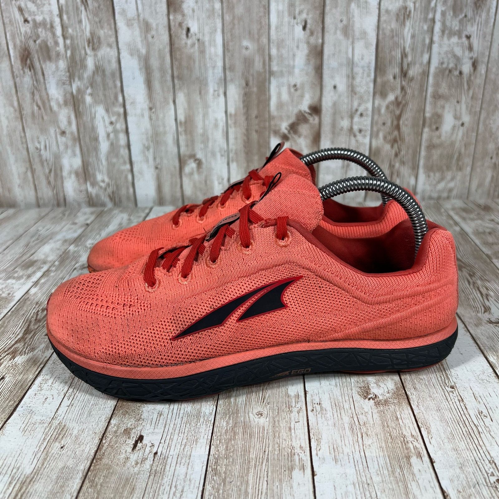 Altra Altra escalante 2.5 red black Womens 8.5 footshape shoes Size US 8.5 / IT 38.5 - 2 Thumbnail