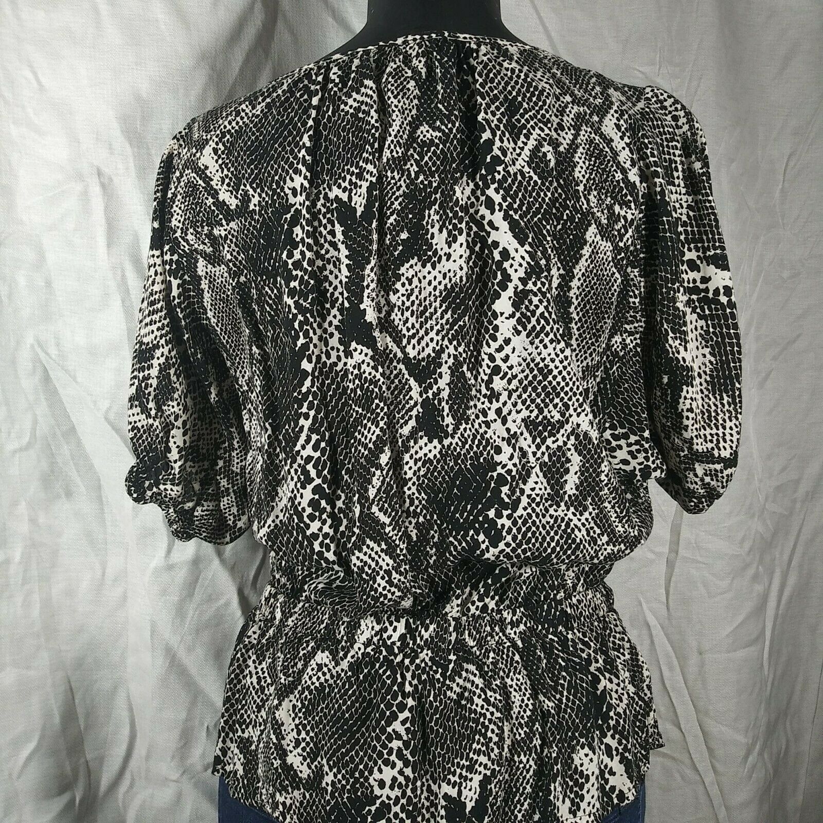 Express Express Peplum Top Blouson - Small Petite Size S / US 4 / IT 40 - 4 Thumbnail