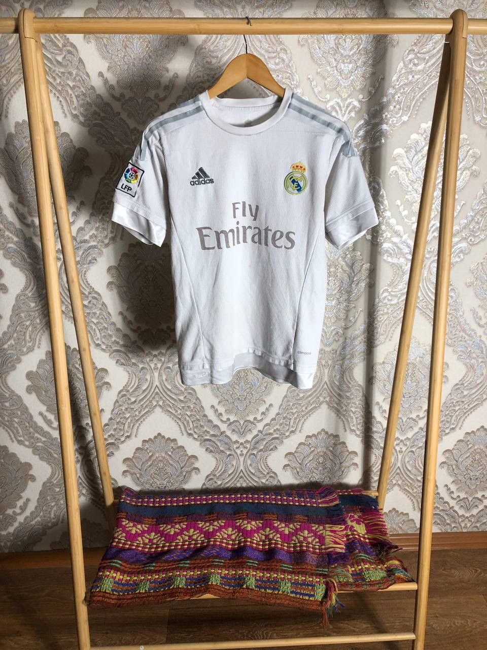 Vintage ADIDAS FC REAL MADRID SPAIN SOCCER JERSEY RETRO BLOKE Y2K Size US S / EU 44-46 / 1 - 1 Thumbnail