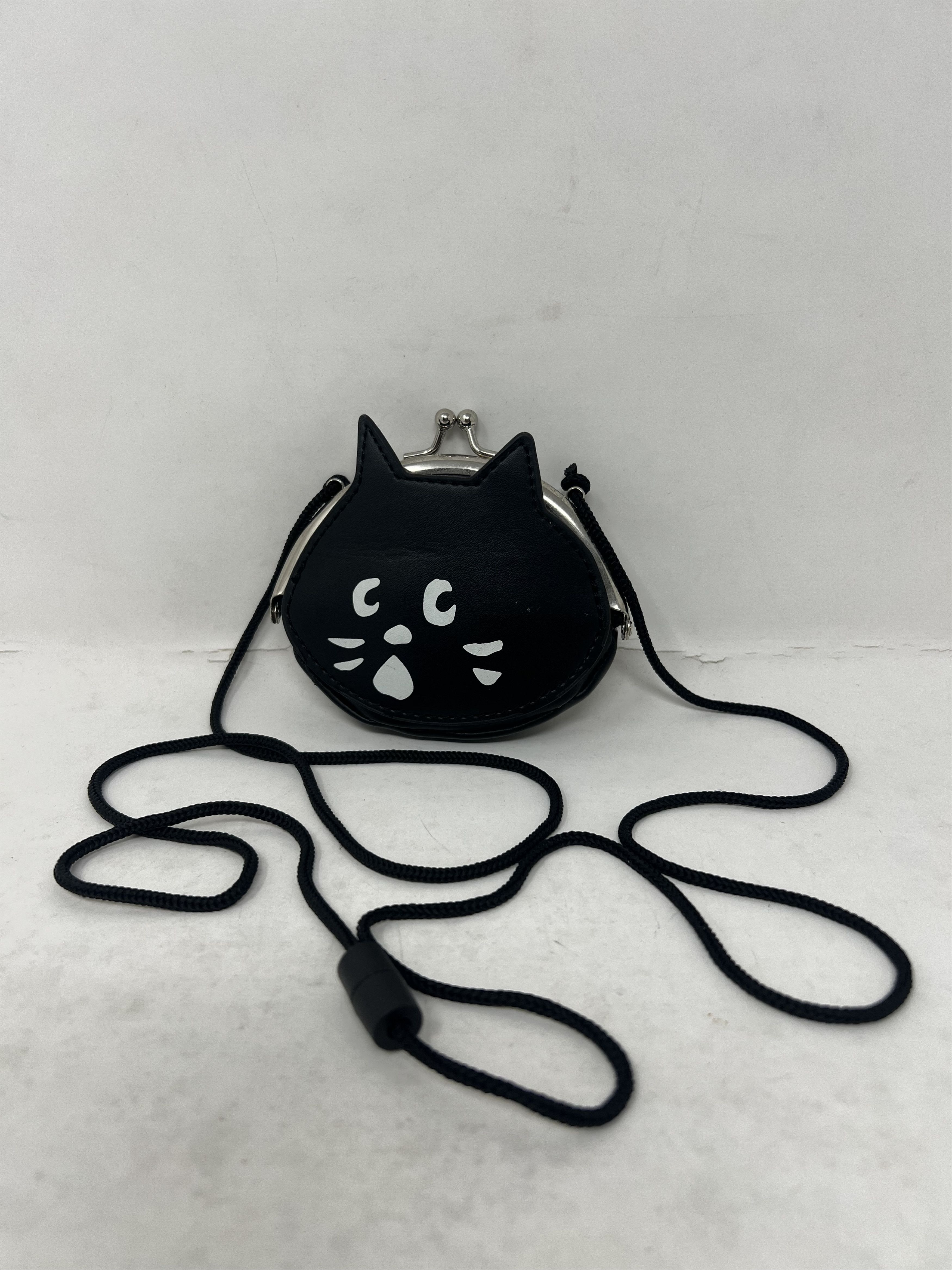 Ne-Net Ne-Net Cat Mini Coin Purse with Kiss Lock Size ONE SIZE - 1 Thumbnail