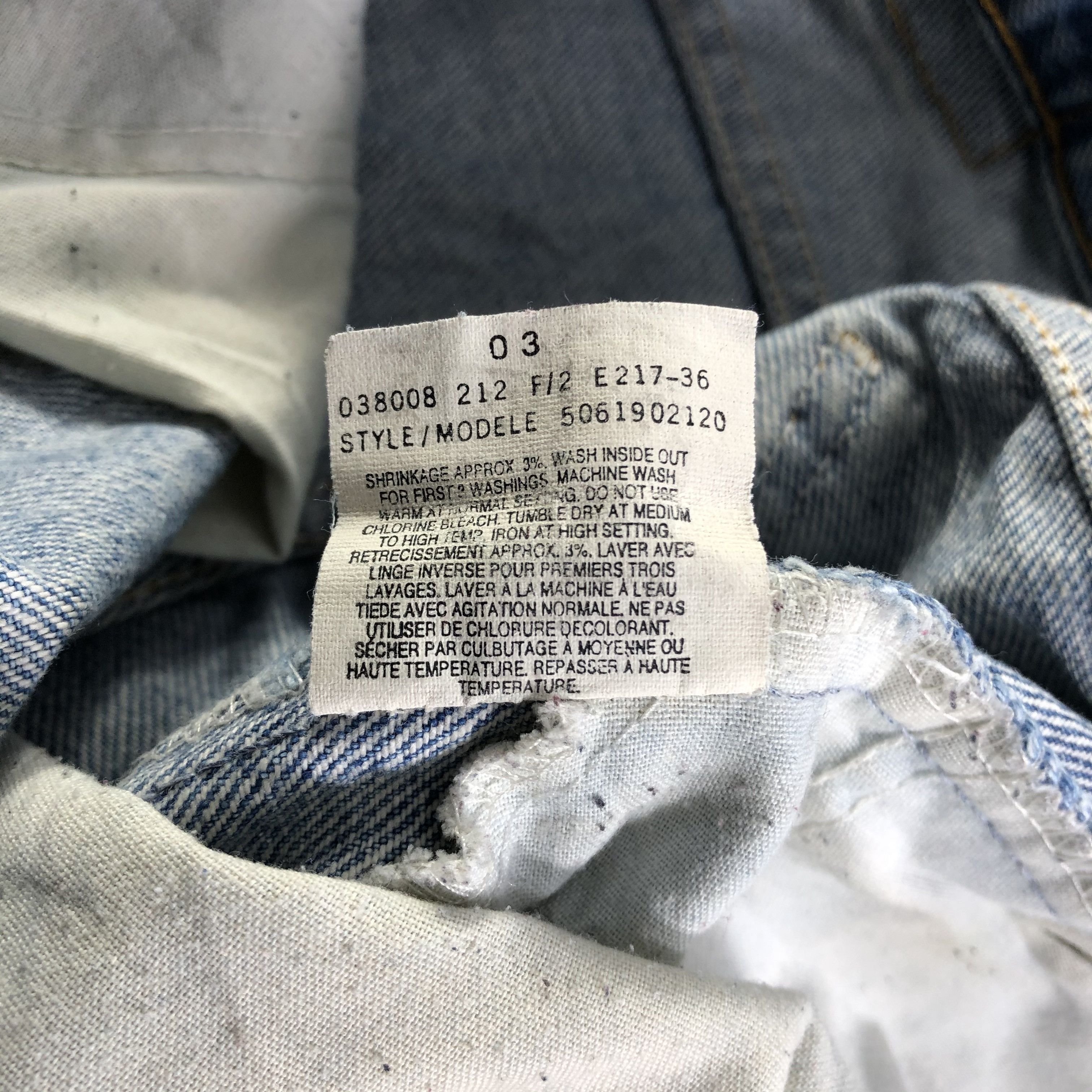 Levi's Vintage 80s Blue Wash Levis Jeans-J4318 Size US 33 - 10 Thumbnail