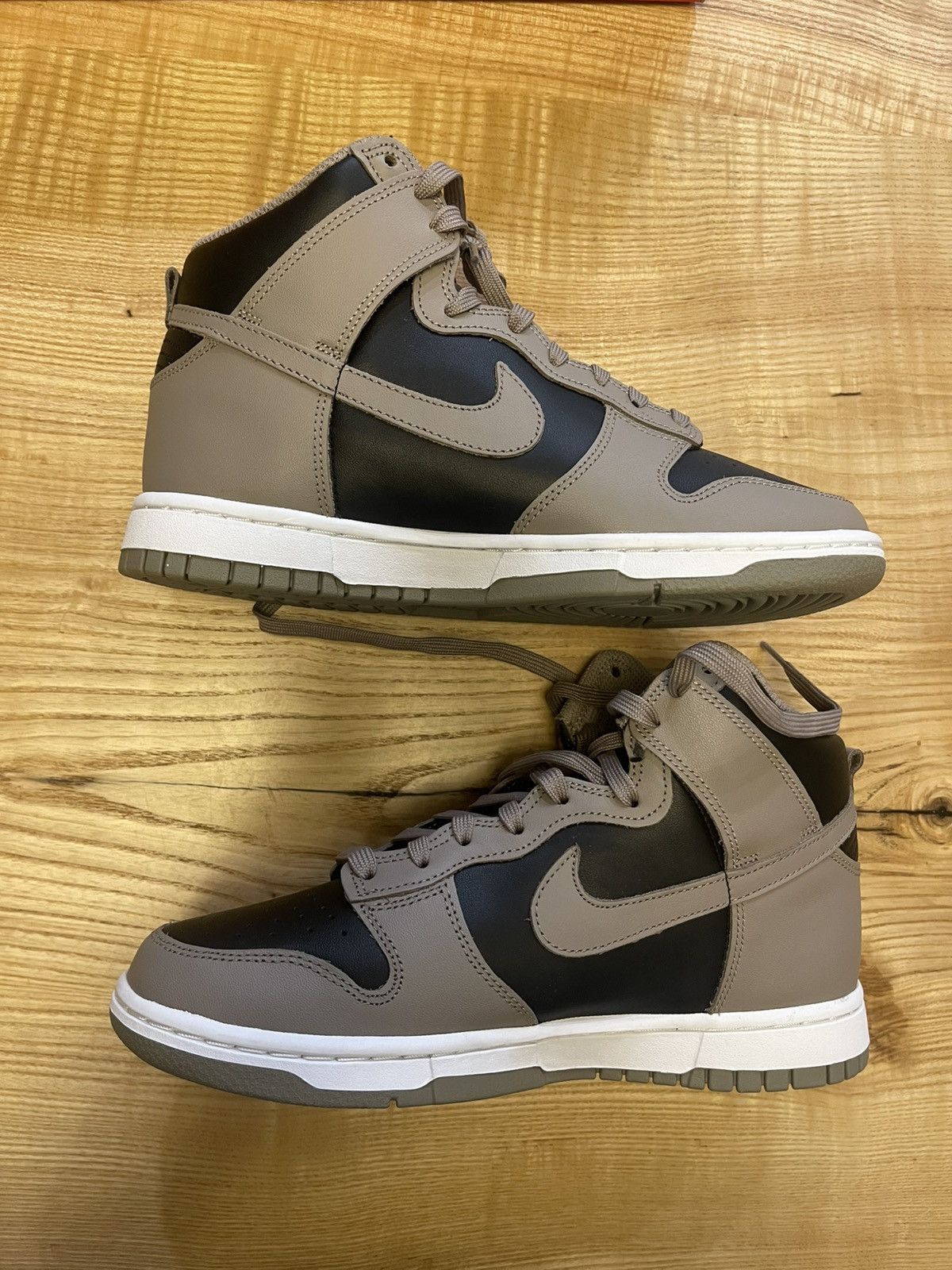 Nike W Nike Dunk High Black Moon Fossil Size US 8.5 / IT 38.5 - 2 Thumbnail