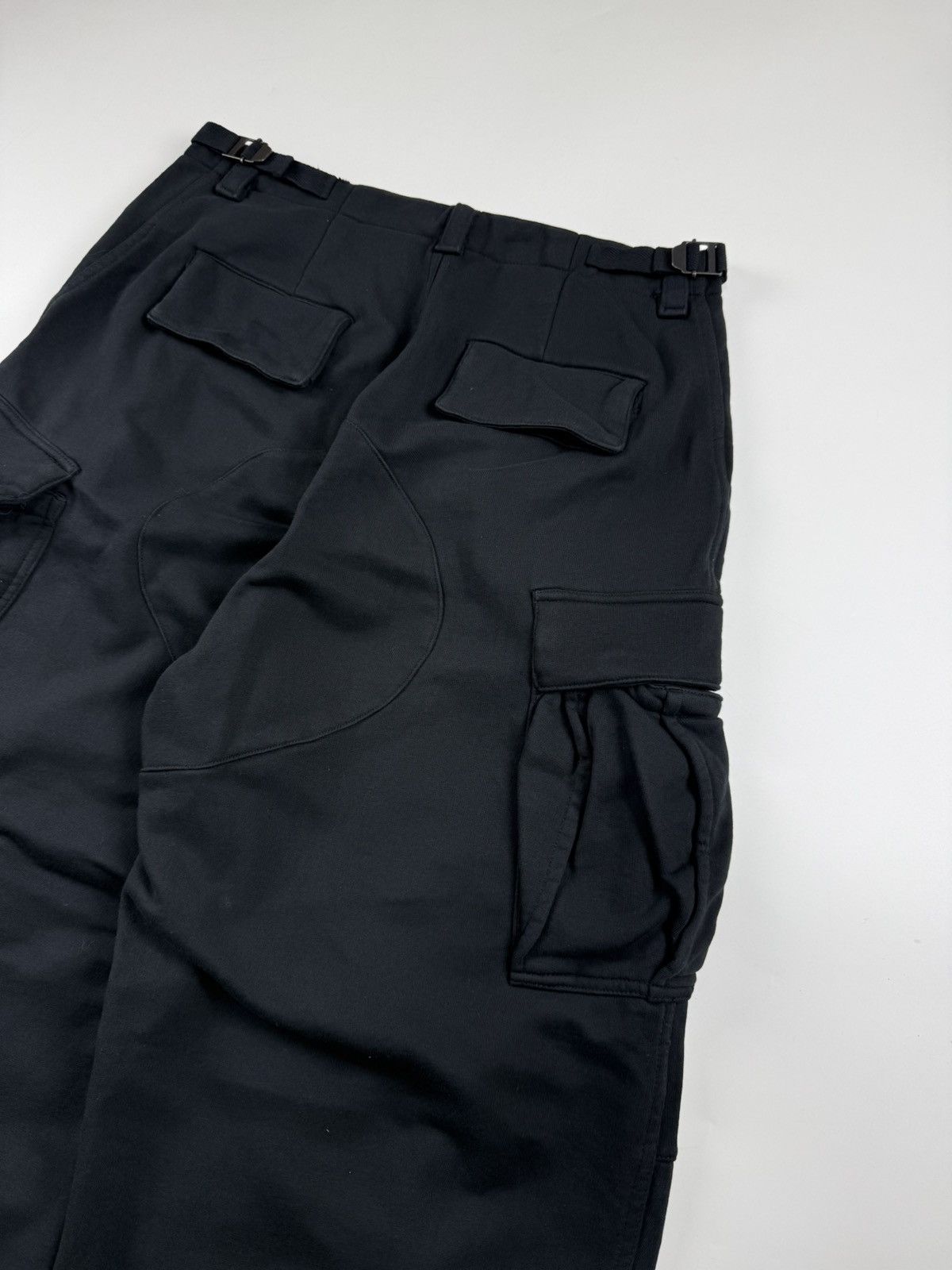 Balenciaga Balenciaga x Demna Gvasalia S/S’22 Cargo Sweatpants Size US 32 / EU 48 - 11 Thumbnail