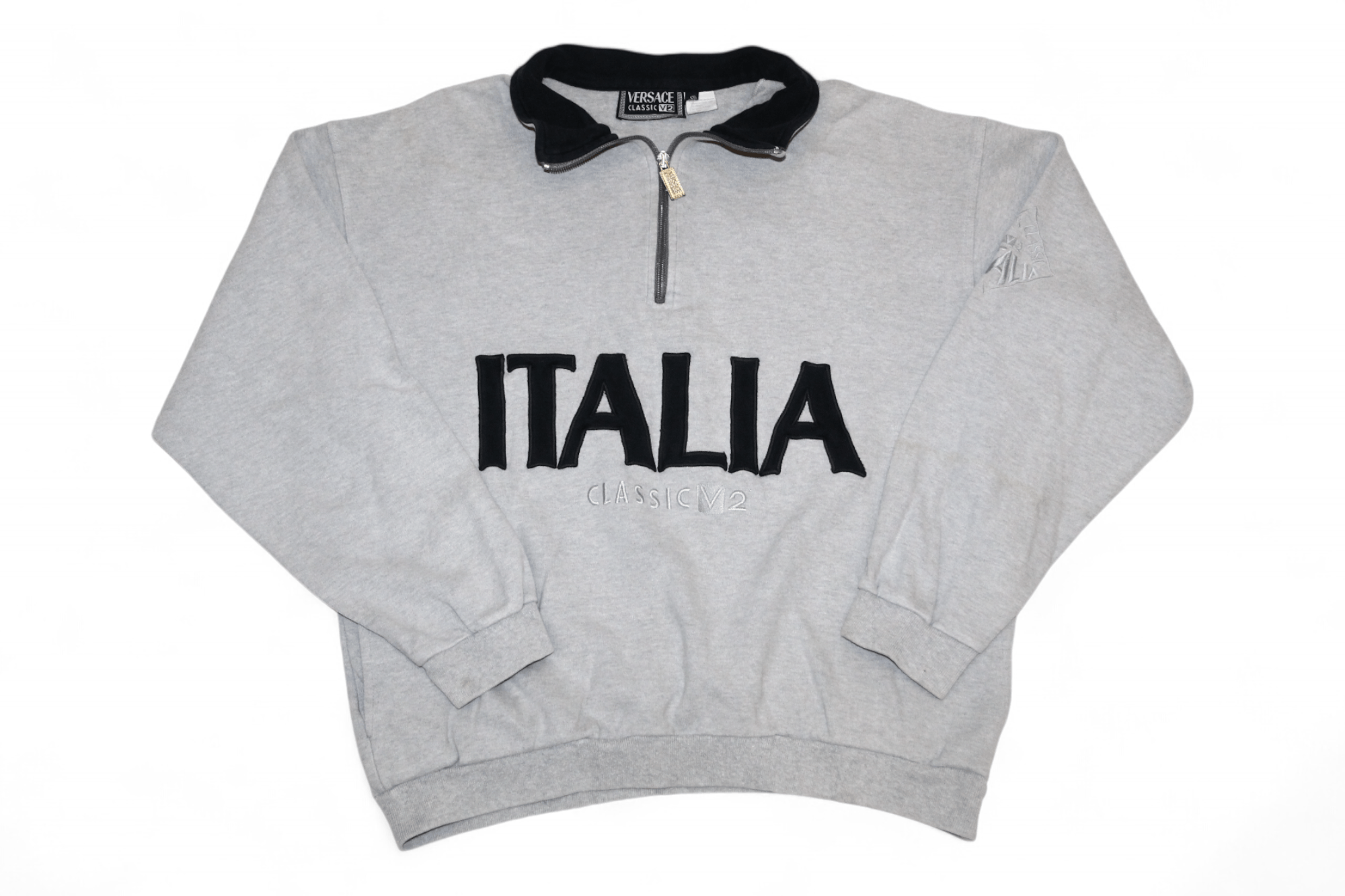 Versace VTG Versace Classic V2 ITALIA big logo baggy sweatshirt Size US S / EU 44-46 / 1 - 1 Thumbnail