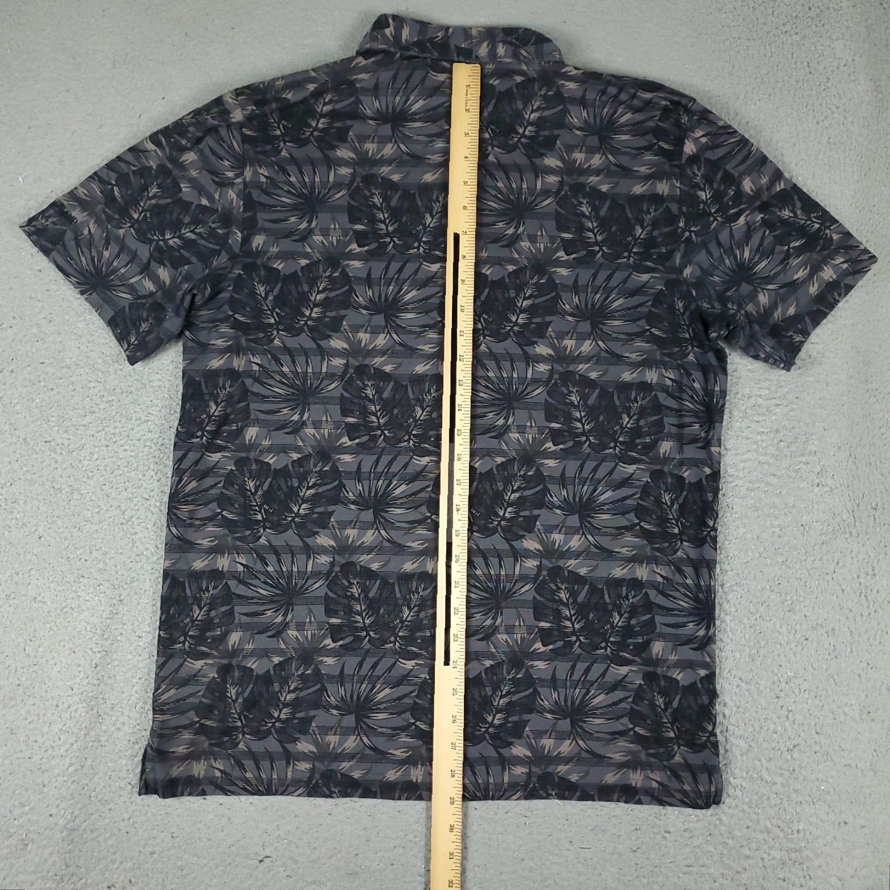 TravisMathew Travis Mathew Polo Shirt Mens XL Gray Striped Short Sleeve Golf Activewear Size US XL / EU 56 / 4 - 5 Thumbnail