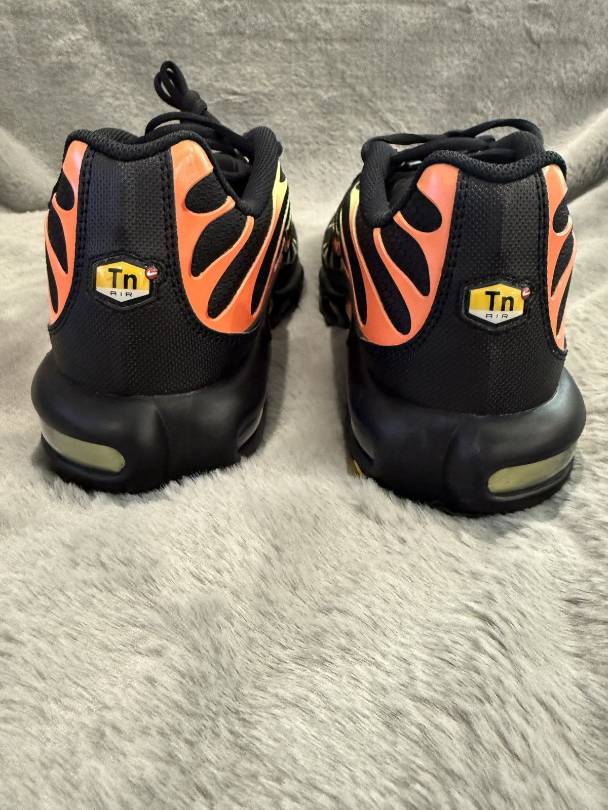 Nike Nike Air Max Plus Sunrise PROMO SAMPLE DM0032-028 DS OG ALL Size US 11 / EU 44 - 6 Thumbnail