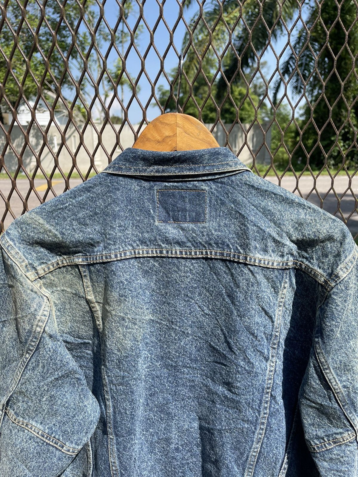 Japanese Brand Vintage Tom Cat Distressed Denim Jacket 90s JapaneseWorkwear Size US M / EU 48-50 / 2 - 8 Thumbnail