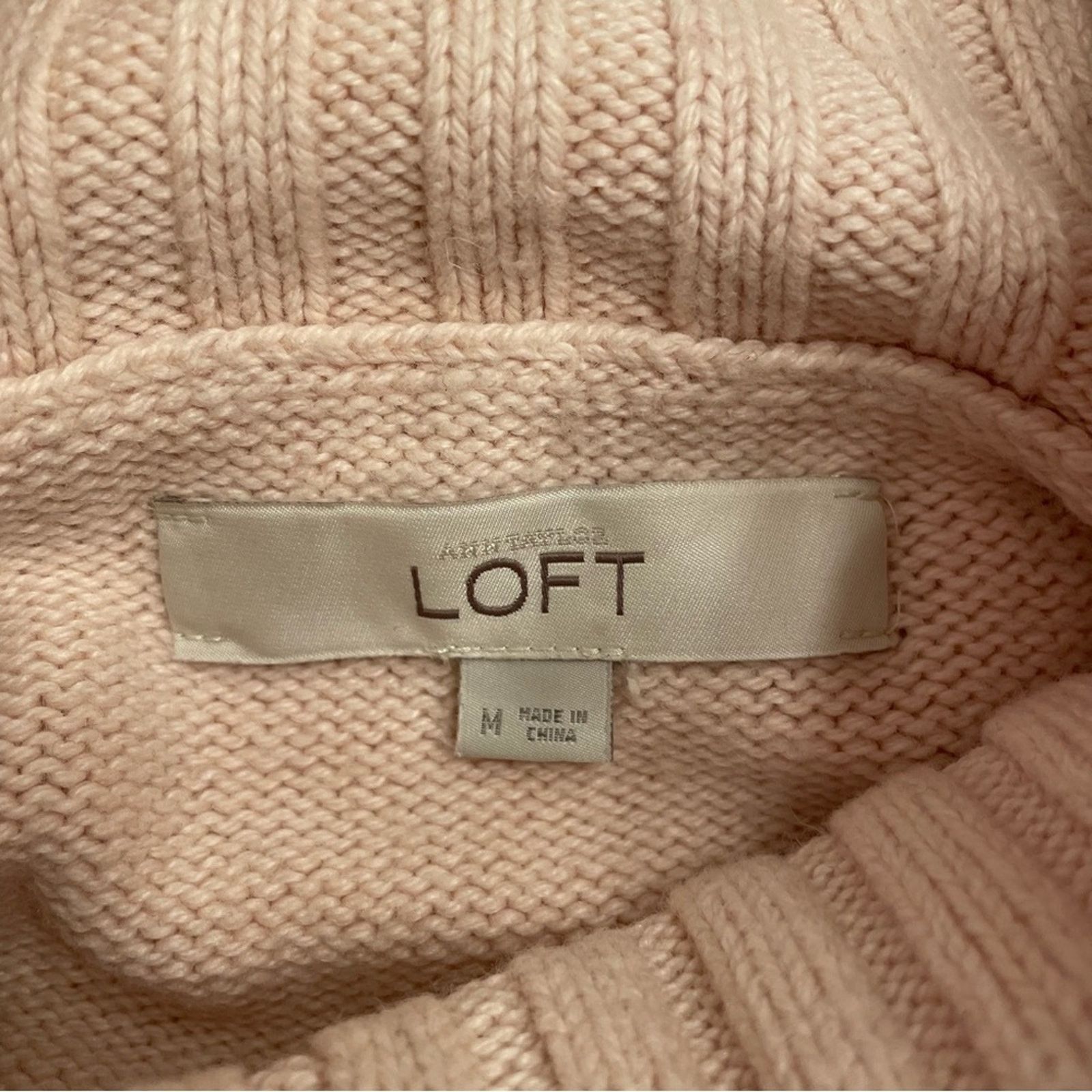 Loft Ann Taylor LOFT Cowl Neck Sweater M Size M / US 6-8 / IT 42-44 - 13 Thumbnail