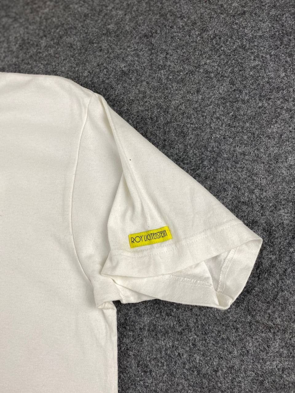Japanese Brand vintage roy lichtenstein x uniqlo tee very nice design Size US L / EU 52-54 / 3 - 3 Thumbnail