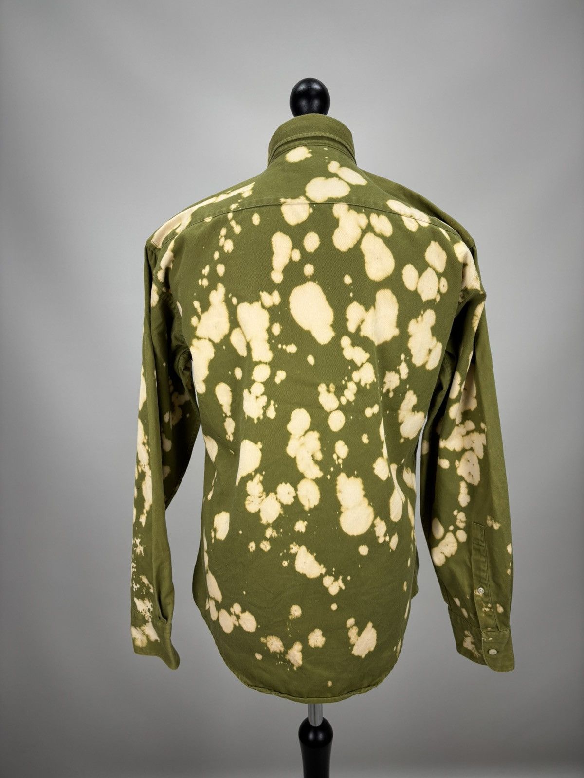 Saint Laurent Paris Mens hand made shirt Saint Laurent Jeans Size L Size US L / EU 52-54 / 3 - 7 Thumbnail