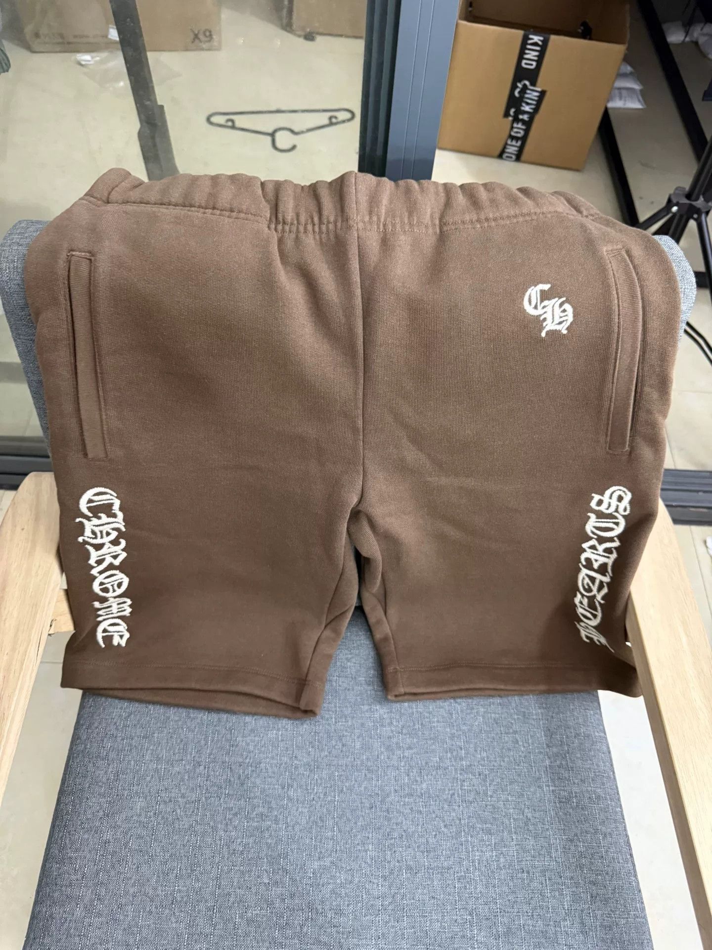 Chrome Hearts Chrome Hearts Silver Logo Embroidered Shorts Size US 26 / EU 42 - 1 Thumbnail