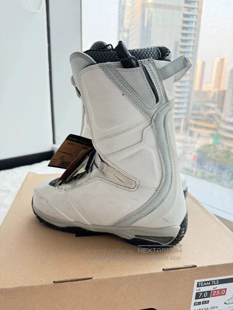 Anonymous Club Nitro Team TLS Snowboard Boots White. Size US 7 / EU 40 - 5 Thumbnail