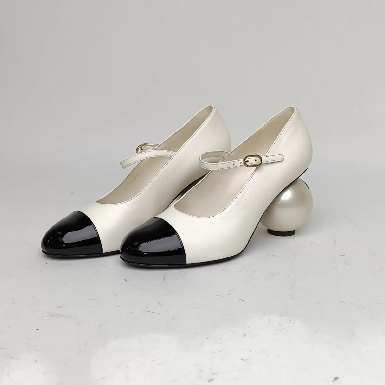 Chanel Chanel High Heels Size 38 Size US 7.5 / IT 37.5 - 1 Thumbnail