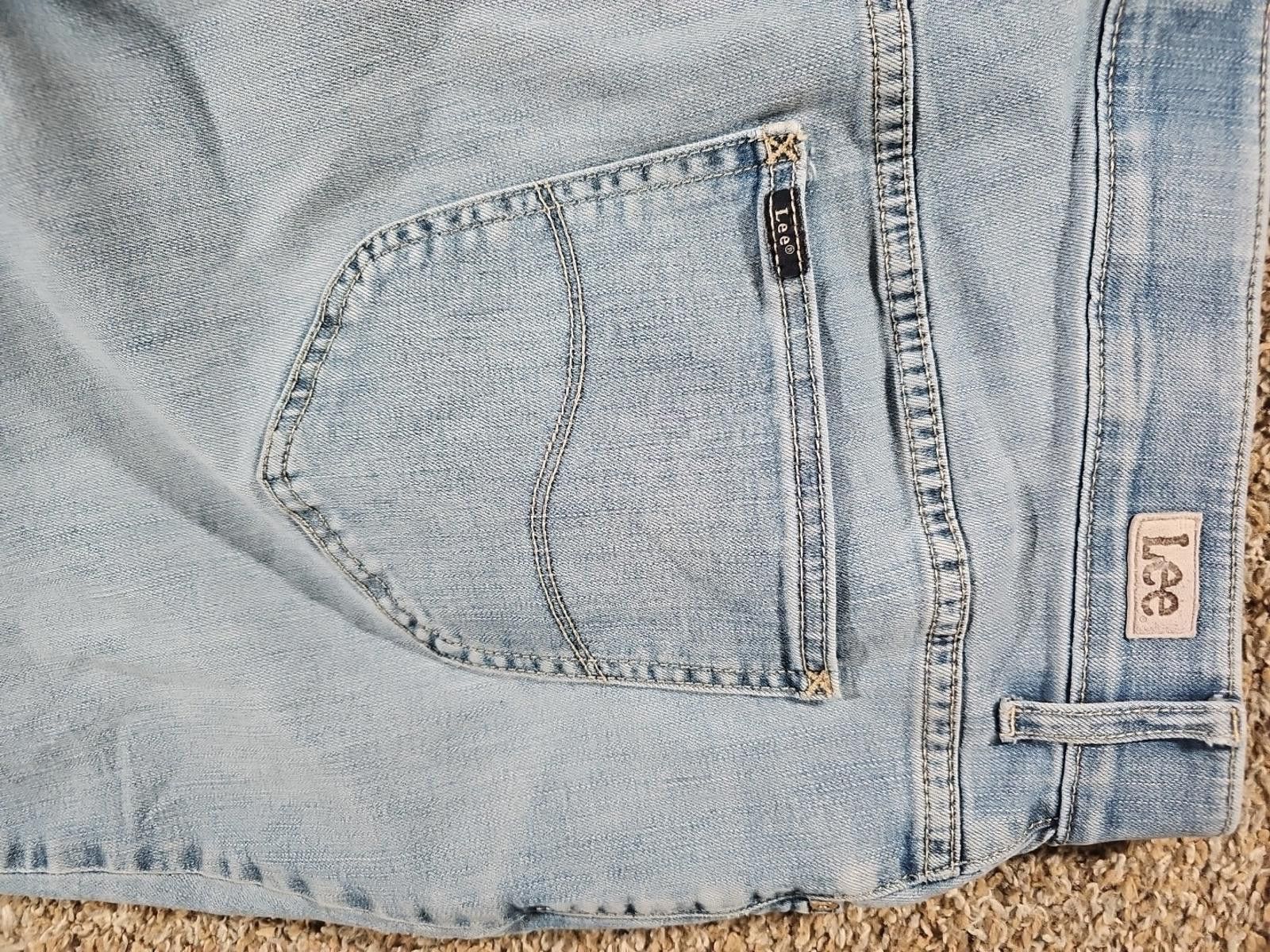Lee Lee Plus Regular Midrise Flex Motion 18W Jeans Size 40" / US 18 - 7 Thumbnail
