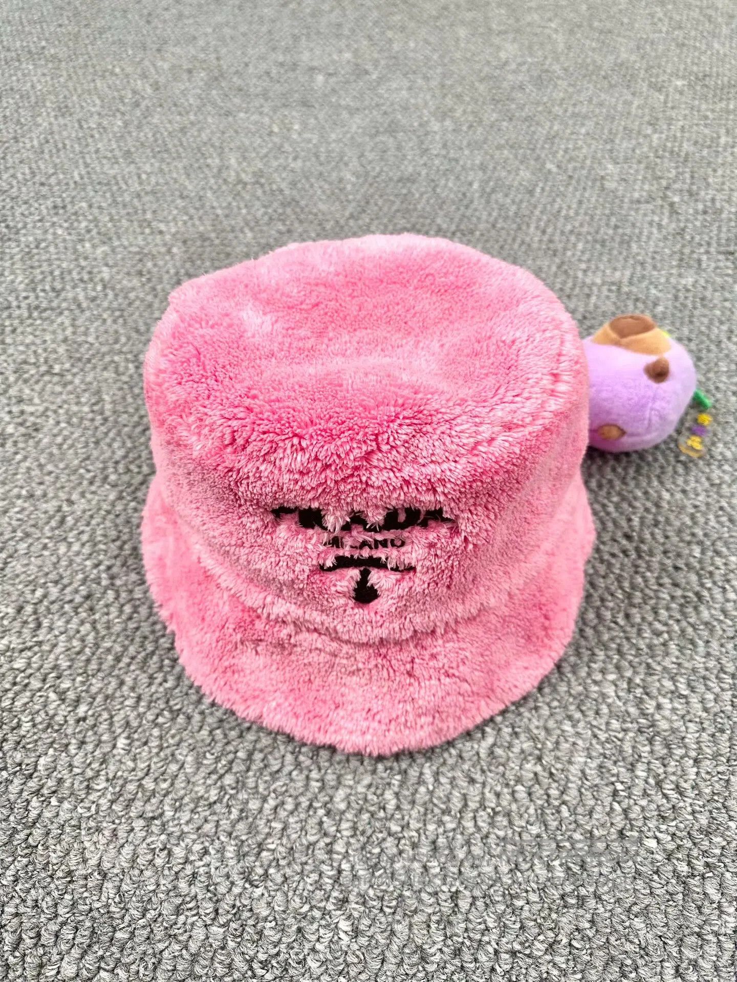 Prada Prada size M Pink Fuzzy Letter Logo Fisherman's Cap| Size ONE SIZE - 1 Thumbnail