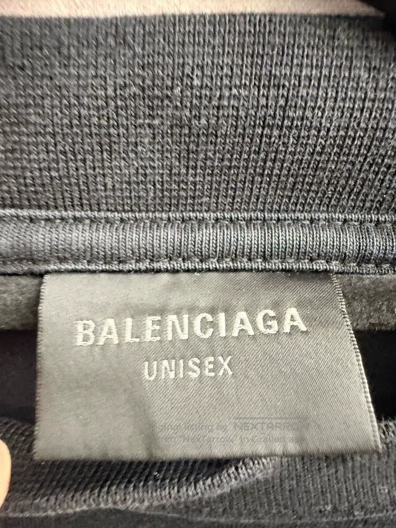 Balenciaga Balenciaga Solid Letter Printed Round Neck Short Sleeve T- Size US M / EU 48-50 / 2 - 2 Thumbnail