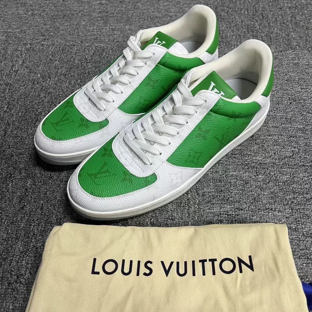 Louis Vuitton Louis Vuitton White Green Canvas Low-Top Sneakers Size US 6 / EU 39 - 1 Thumbnail