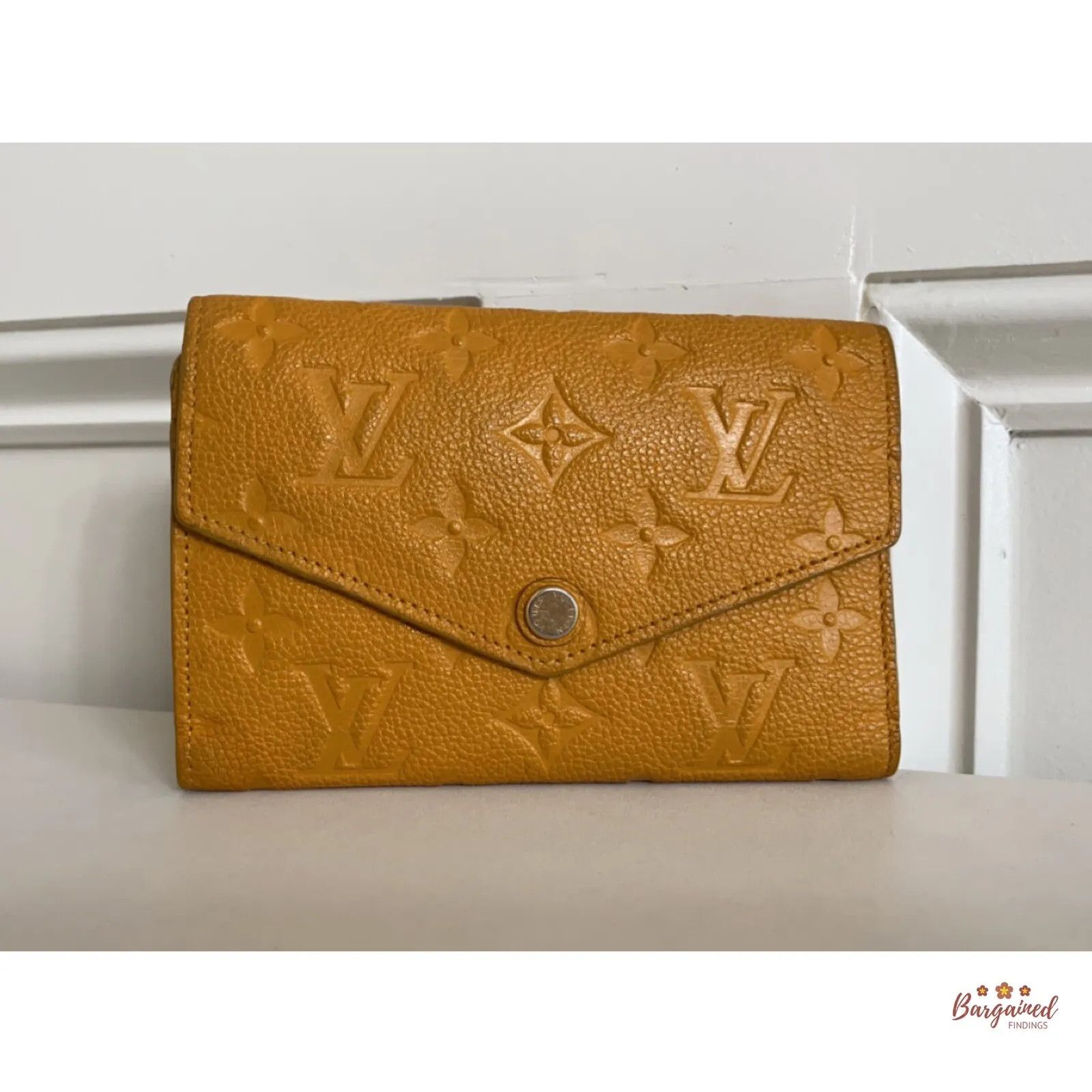 Louis Vuitton Monogram Empreinte Curieuse Compact Wallet