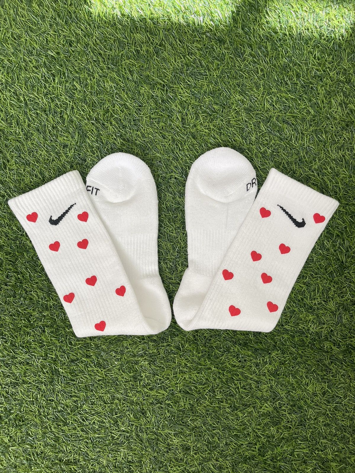 Nike NIKE CUSTOM HEART AOP SOCKS Size ONE SIZE - 1 Thumbnail