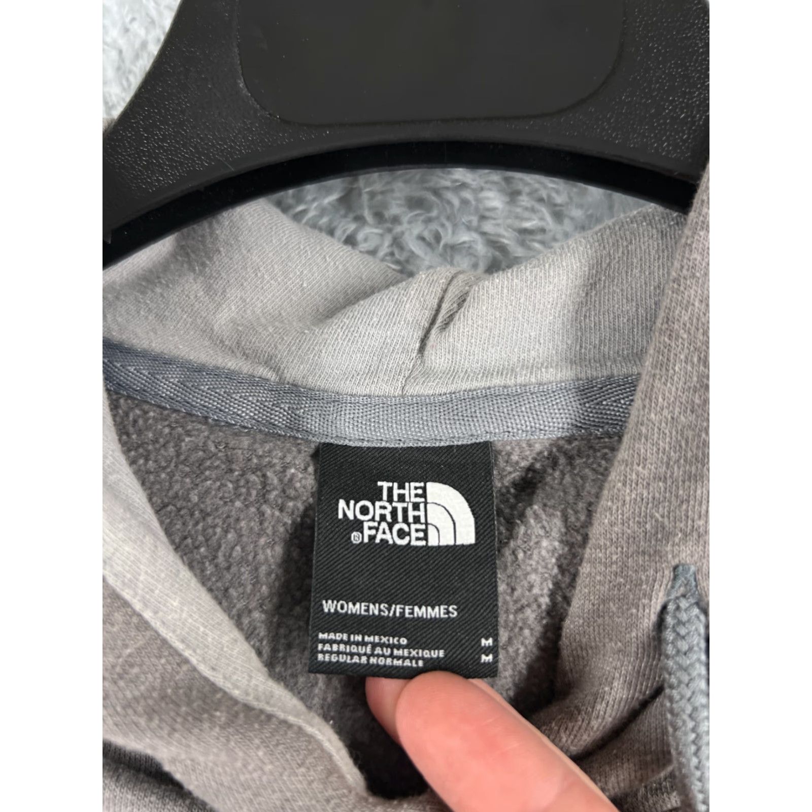 The North Face The North Face Hoodie Mens Medium Gray Long Sleeve Pocket Pullover Jersey Solid Logo Birthday? Size M / US 6-8 / IT 42-44 - 6 Thumbnail