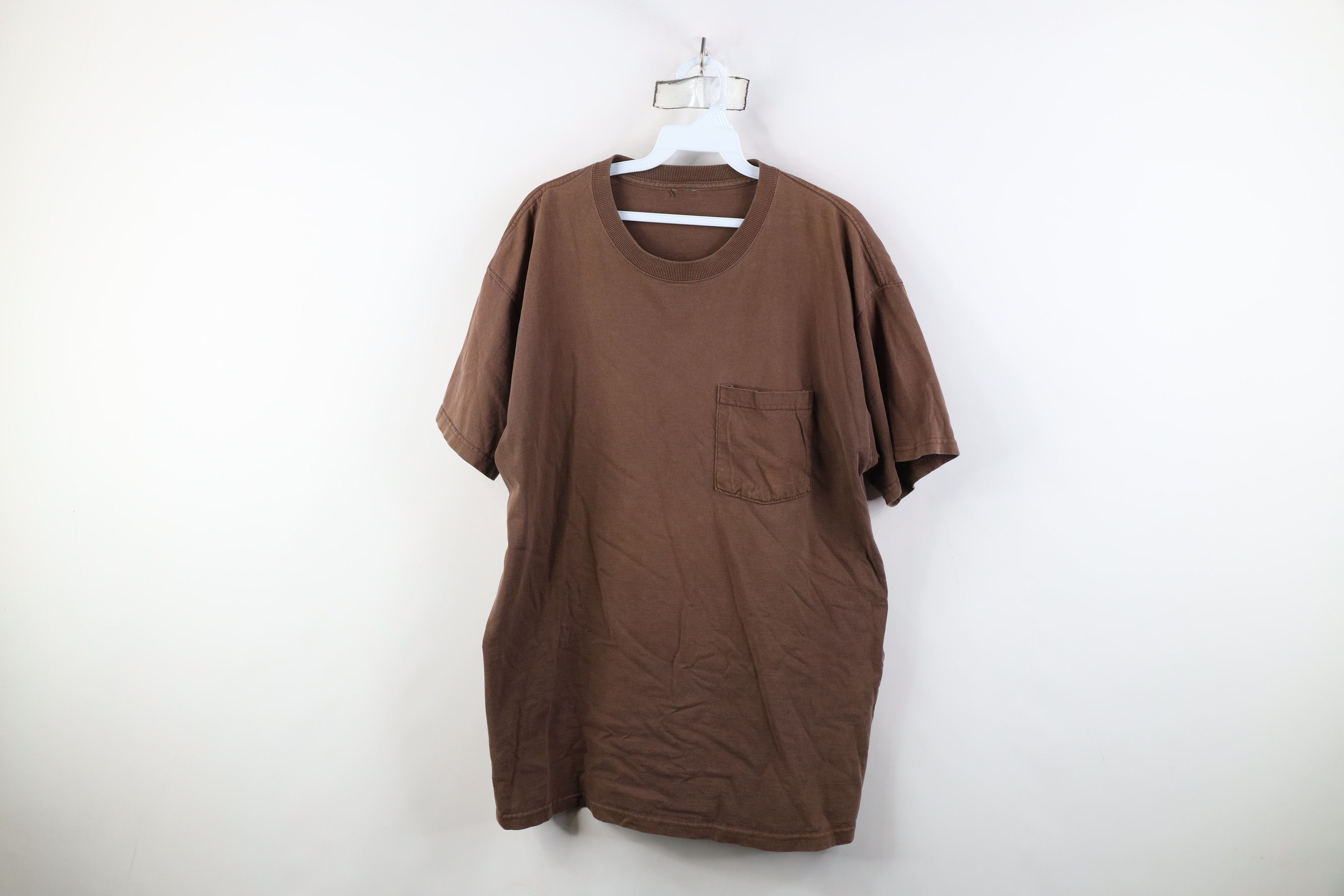 Vintage Vintage 90s Y2K Streetwear Blank Pocket T-Shirt Brown Cotton Size US L / EU 52-54 / 3 - 1 Thumbnail