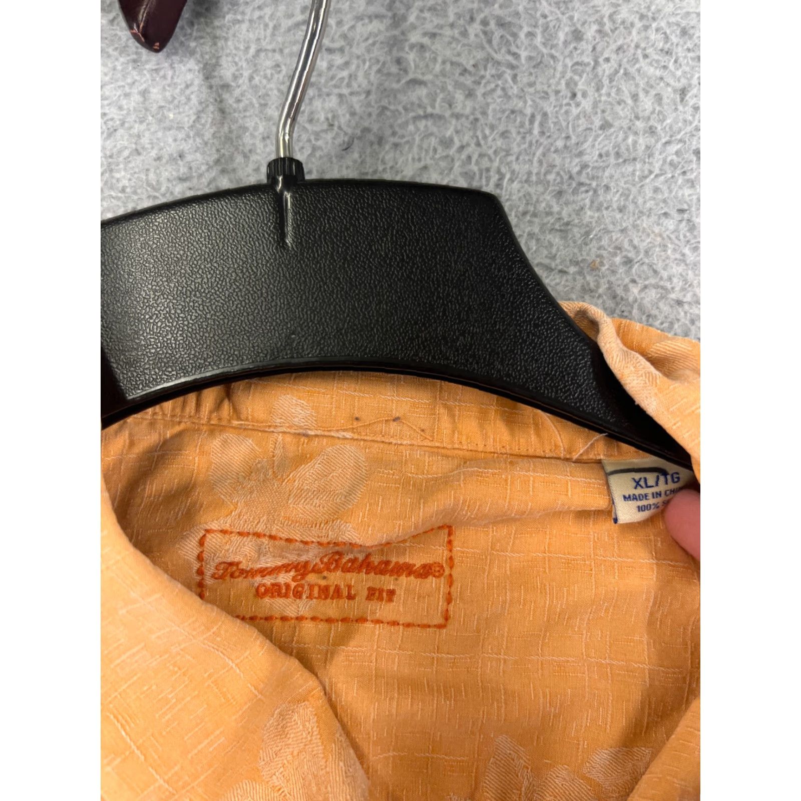Tommy Bahama Tommy Bahama Shirt Mens XL Orange Floral Palm Island Silk Hawaiian Size US XL / EU 56 / 4 - 3 Thumbnail