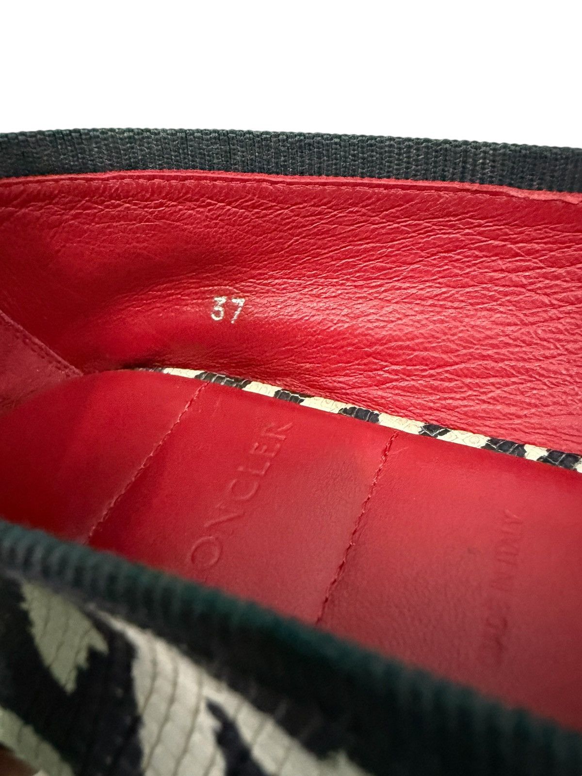 Moncler AUTHENTIC MONCLER SNAKESKIN LOEFER Size US 5.5 / IT 35.5 - 20 Thumbnail