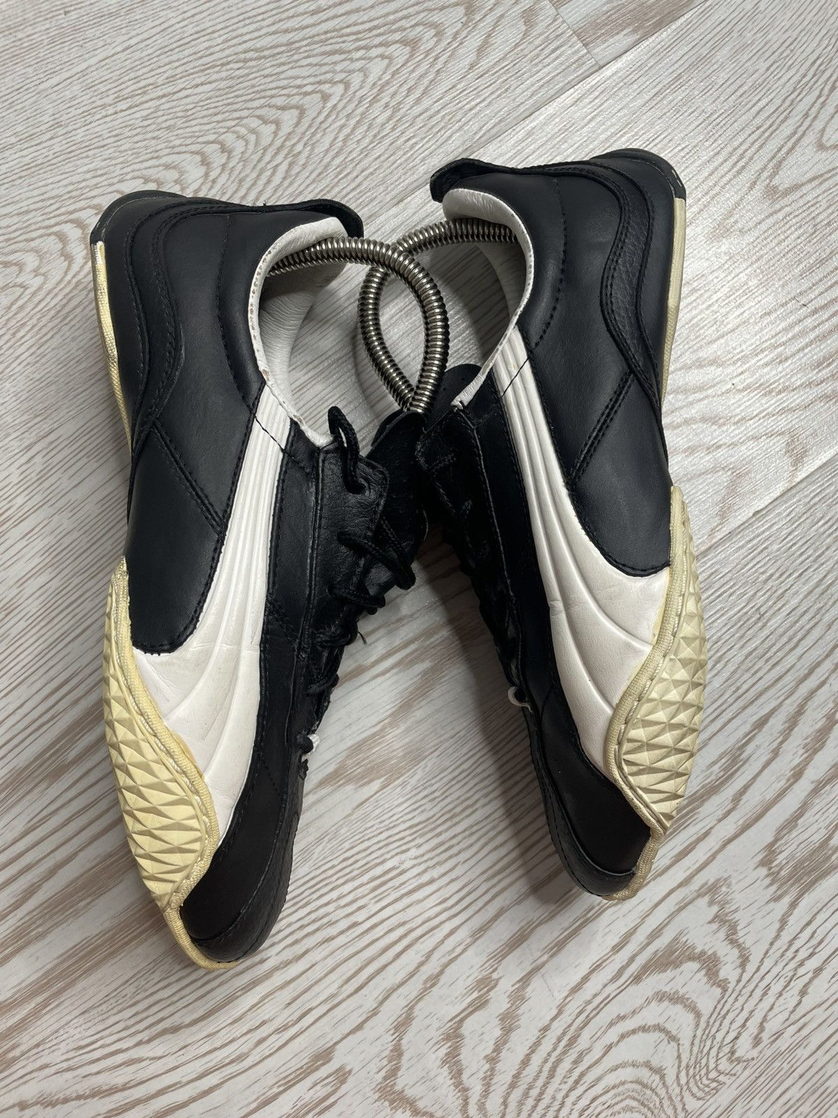 Vintage Vintage Y2K Puma Asana Japanese Black Leather Sneakers Size US 9 / IT 39 - 5 Thumbnail