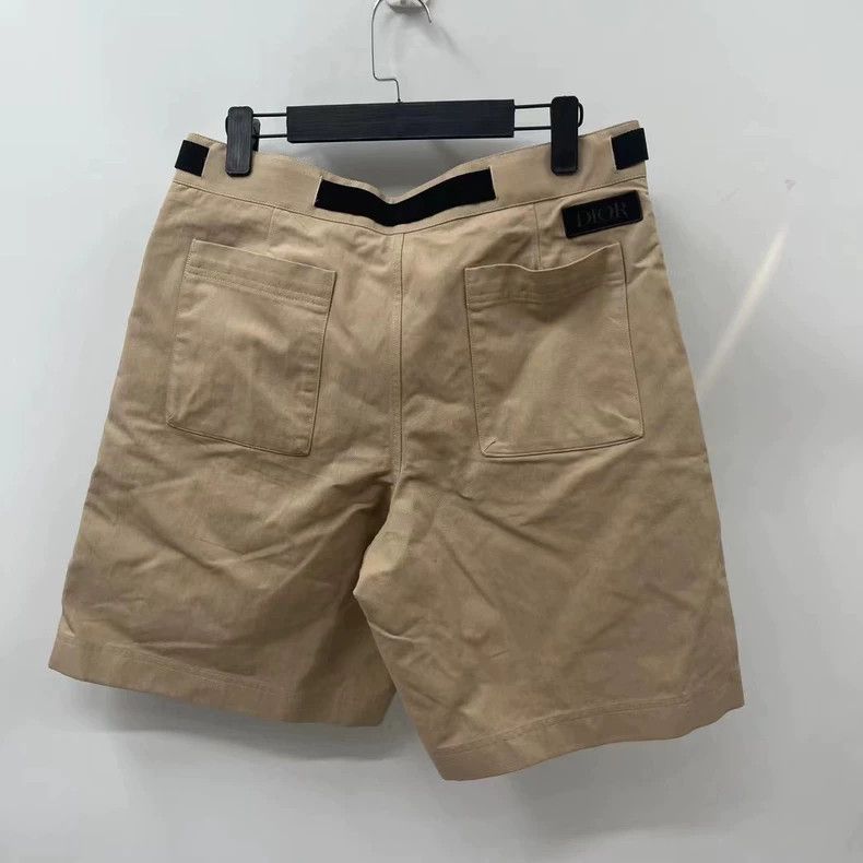 Dior 23 The latest khaki functional buckle shorts 2501-Nextarro Size US 32 / EU 48 - 2 Thumbnail