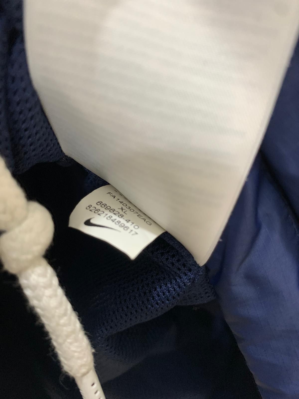 Nike DESCRIPTION Nike x Fragment windbreaker, size XL, blue used Size US XL / EU 56 / 4 - 20 Thumbnail