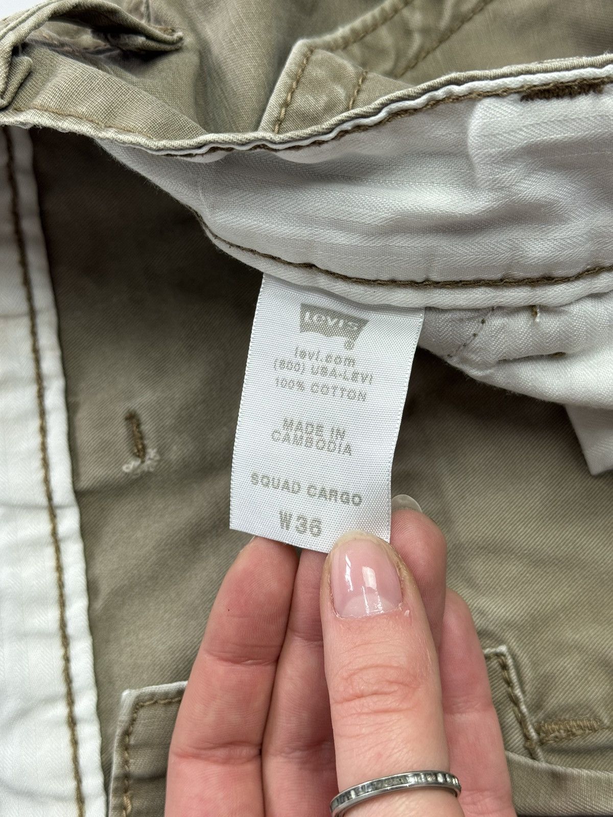 Levi's Vintage Levi’s Cargo Shorts Brown Utility Military Y2K Style Size US 36 / EU 52 - 12 Thumbnail