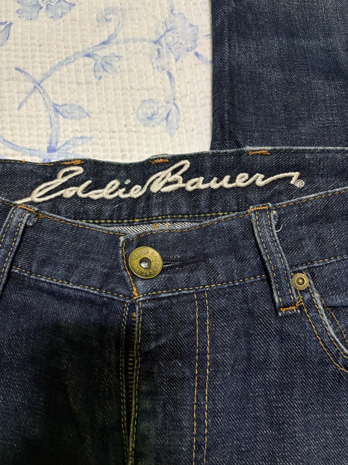 Eddie Bauer Eddie Bauer Distressed Denim Pants Size US 31 - 16 Thumbnail