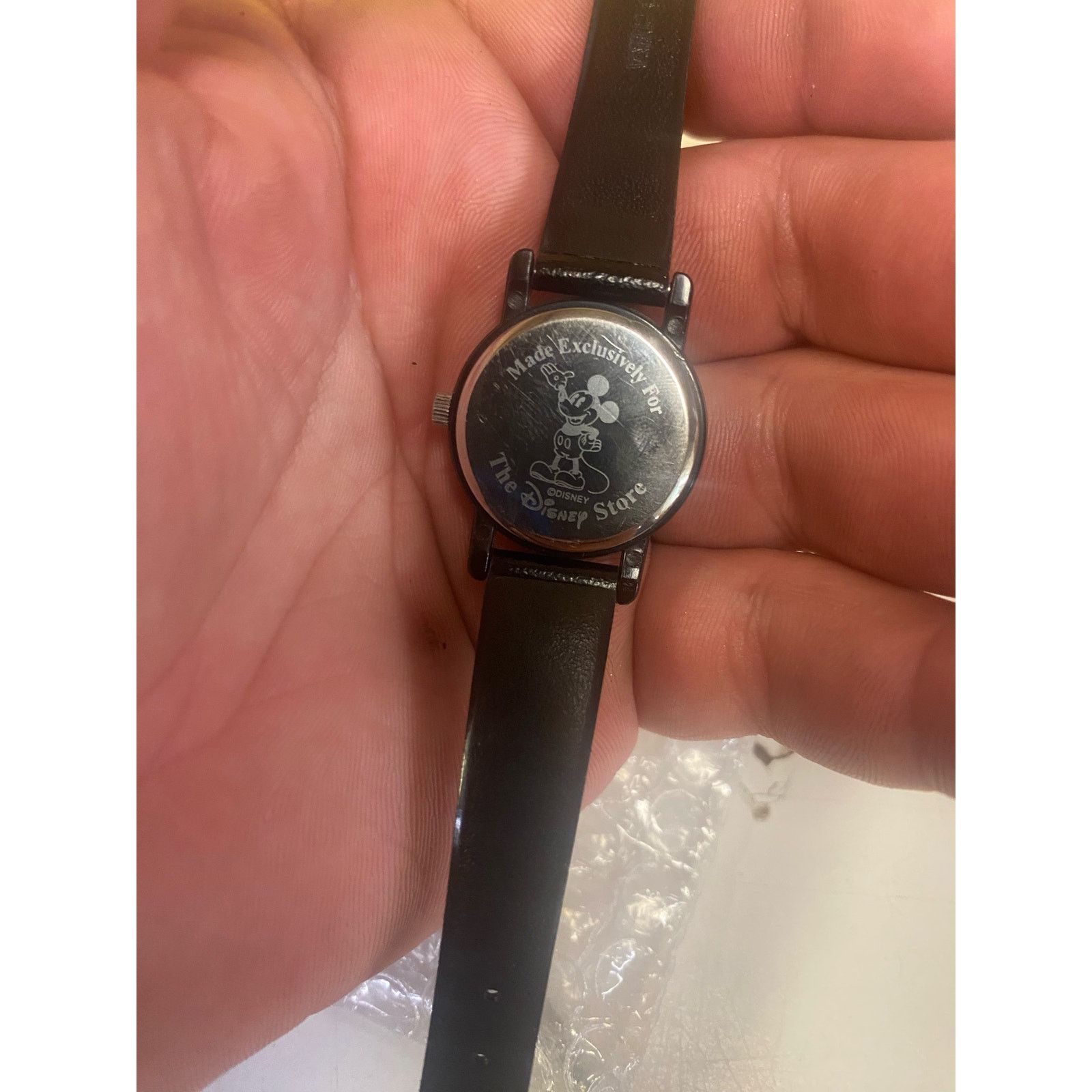 Disney Mickey Mouse Disney Women’s Watch! New Battery! Size ONE SIZE - 3 Thumbnail