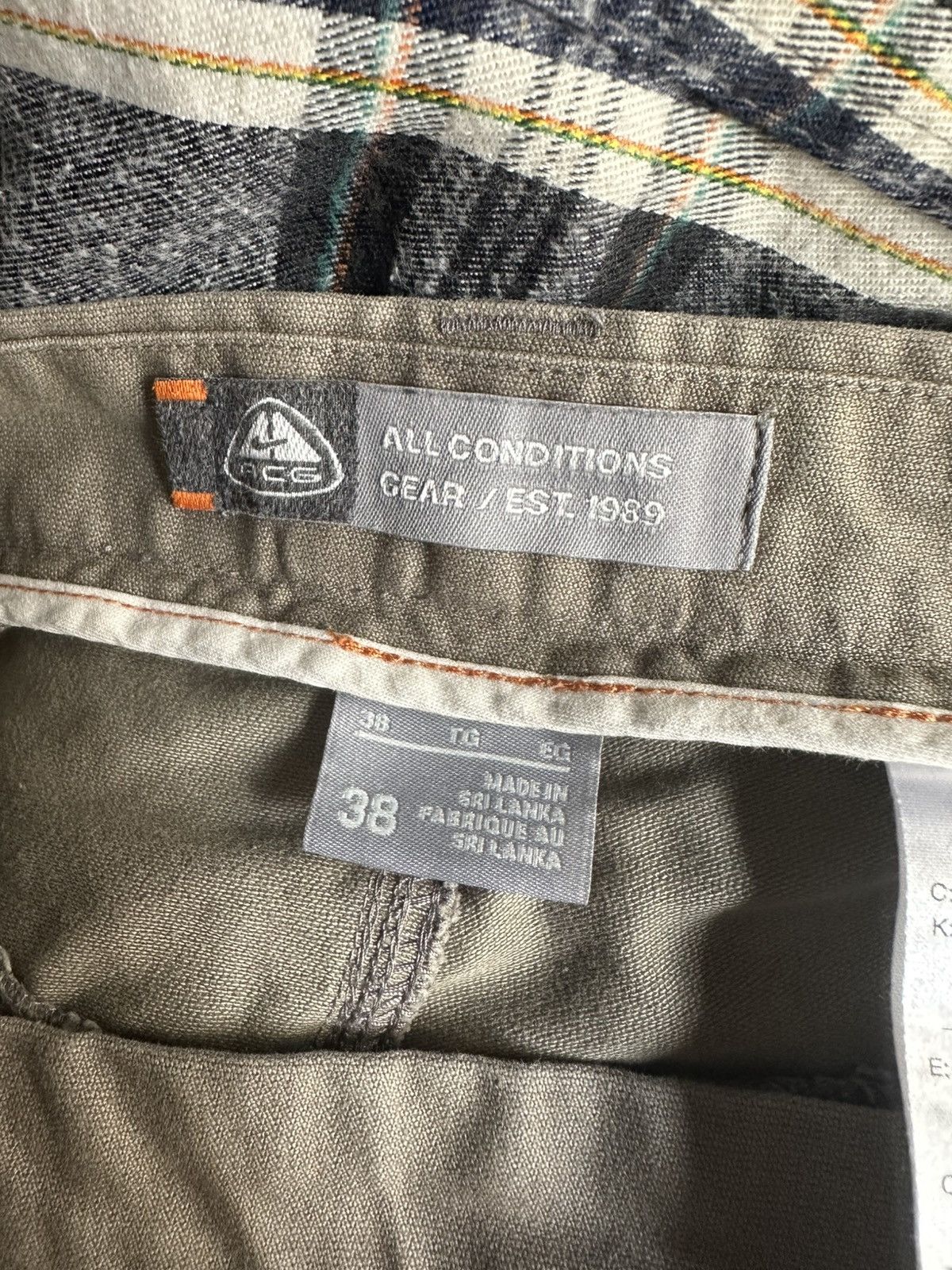 Nike ACG × Vintage Vintage Y2K NIKE ACG BOSS01 Size US 38 / EU 54 - 14 Thumbnail
