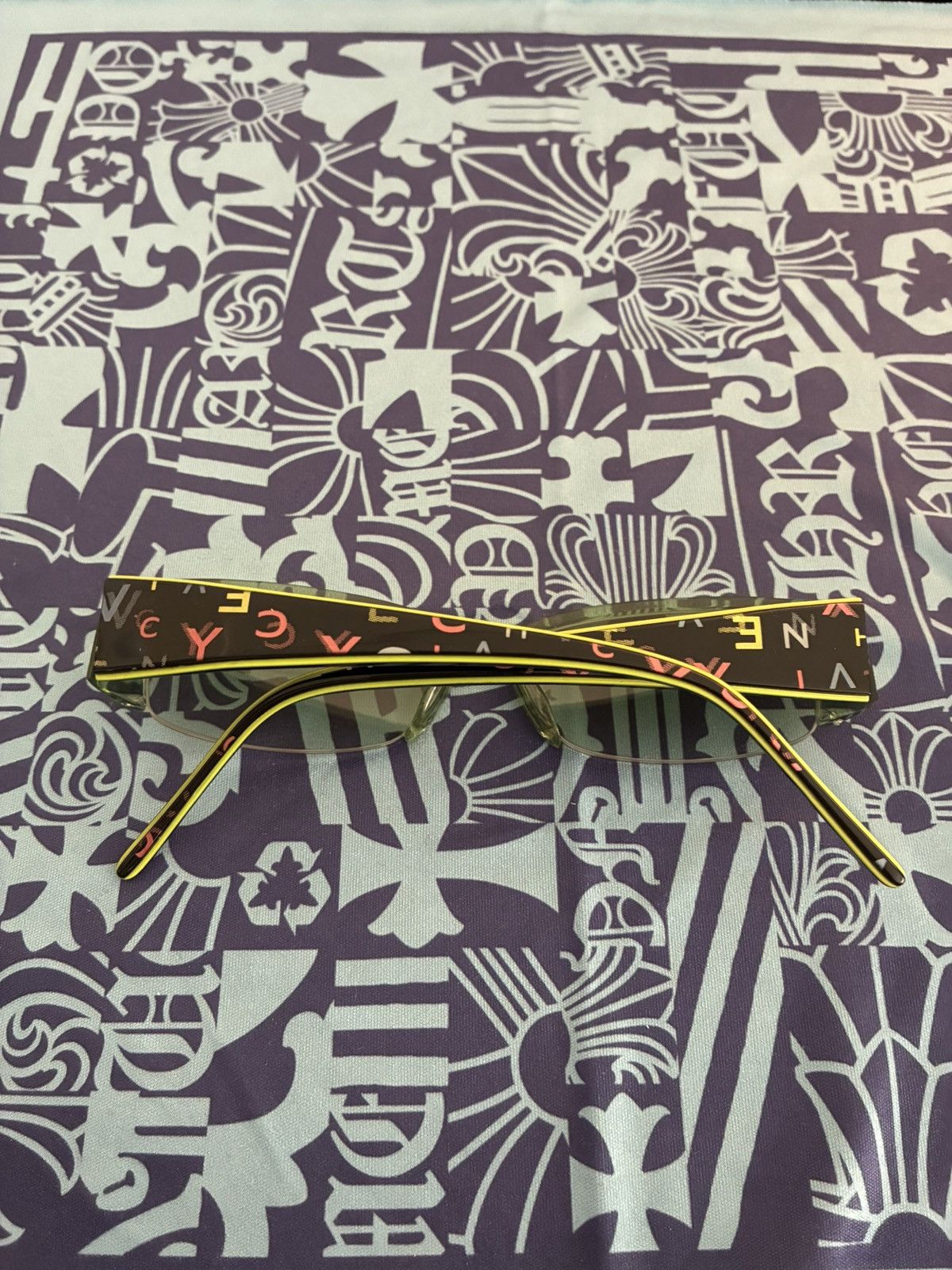 Givenchy Givenchy Retro Chiq Sunglasses Size ONE SIZE - 5 Thumbnail