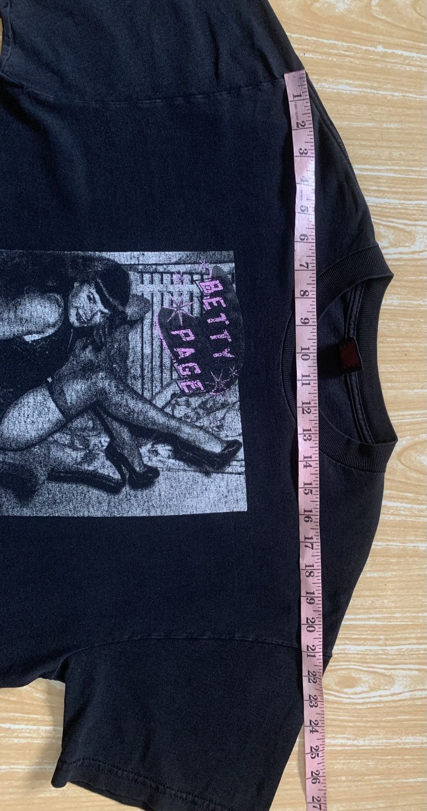 Fashion Victim Vintage 90’s Betty Page x Fashion Victim T Shirt Size US L / EU 52-54 / 3 - 14 Thumbnail