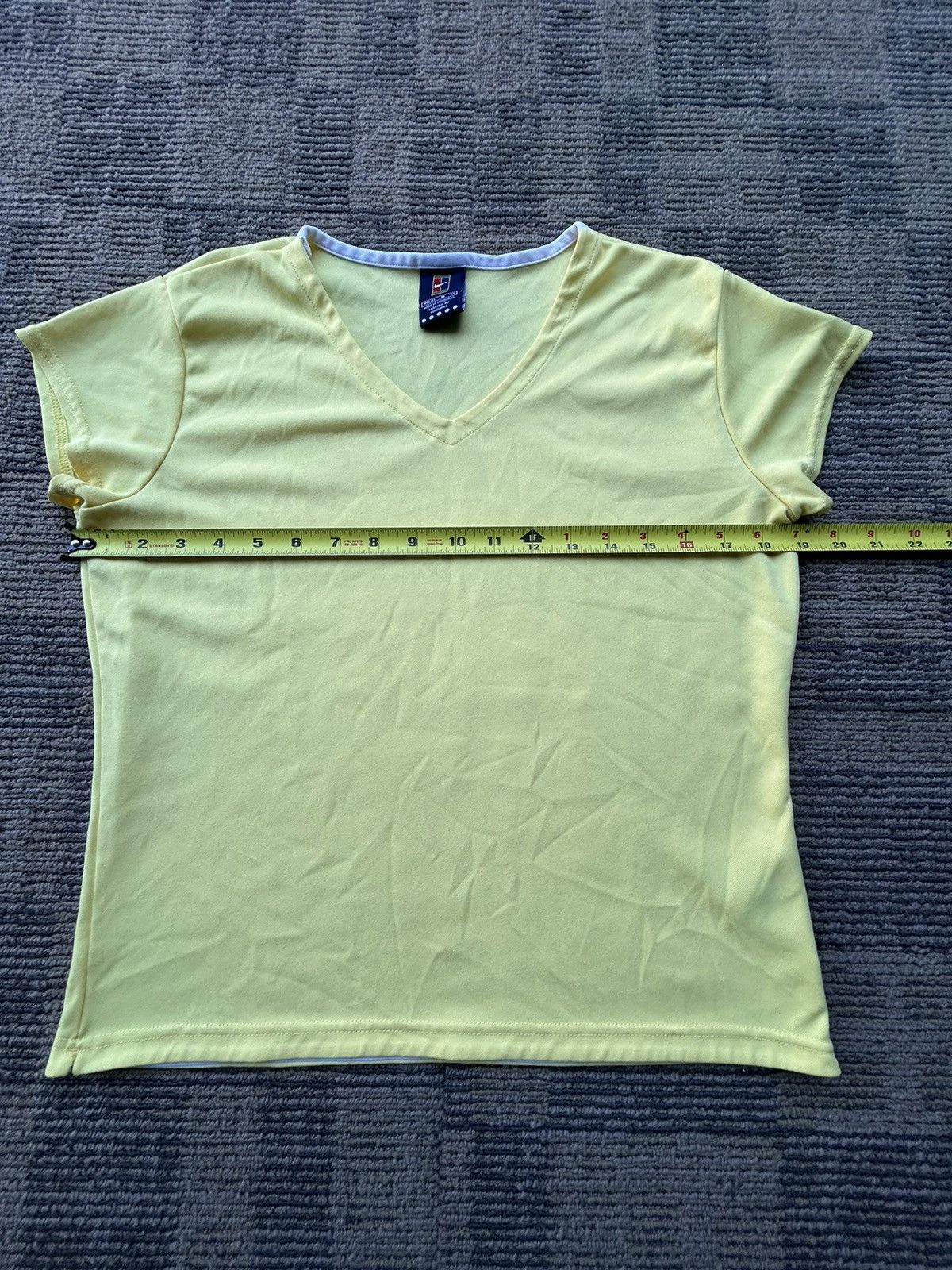 Nike Vtg Nike Andre Agassi Challenge Court Yellow T-shirt T-shirt Size M / US 6-8 / IT 42-44 - 5 Thumbnail