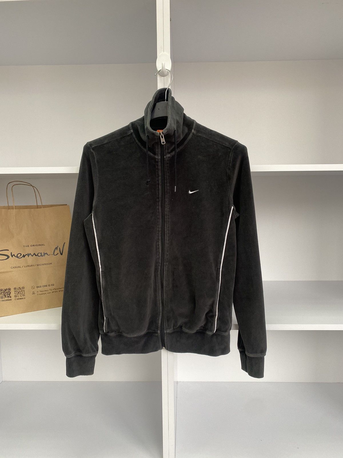 Nike × Vintage Vintage NIKE The Athletic BLACK Velour women’s track jacket Size M / US 6-8 / IT 42-44 - 2 Thumbnail