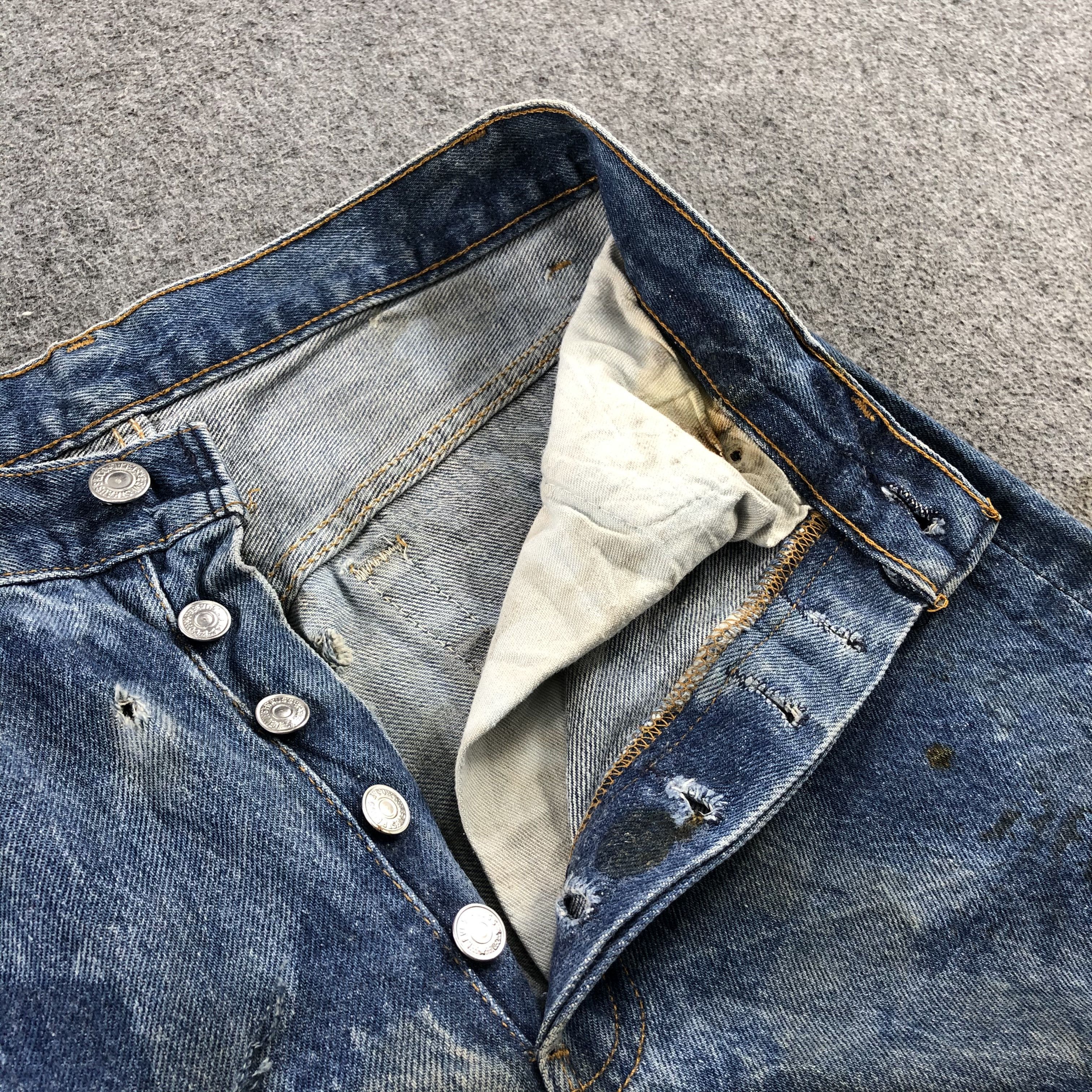 Levi's Vintage 80s Blue Wash Levis 501 Jeans-J1742 Size US 28 / EU 44 - 12 Thumbnail