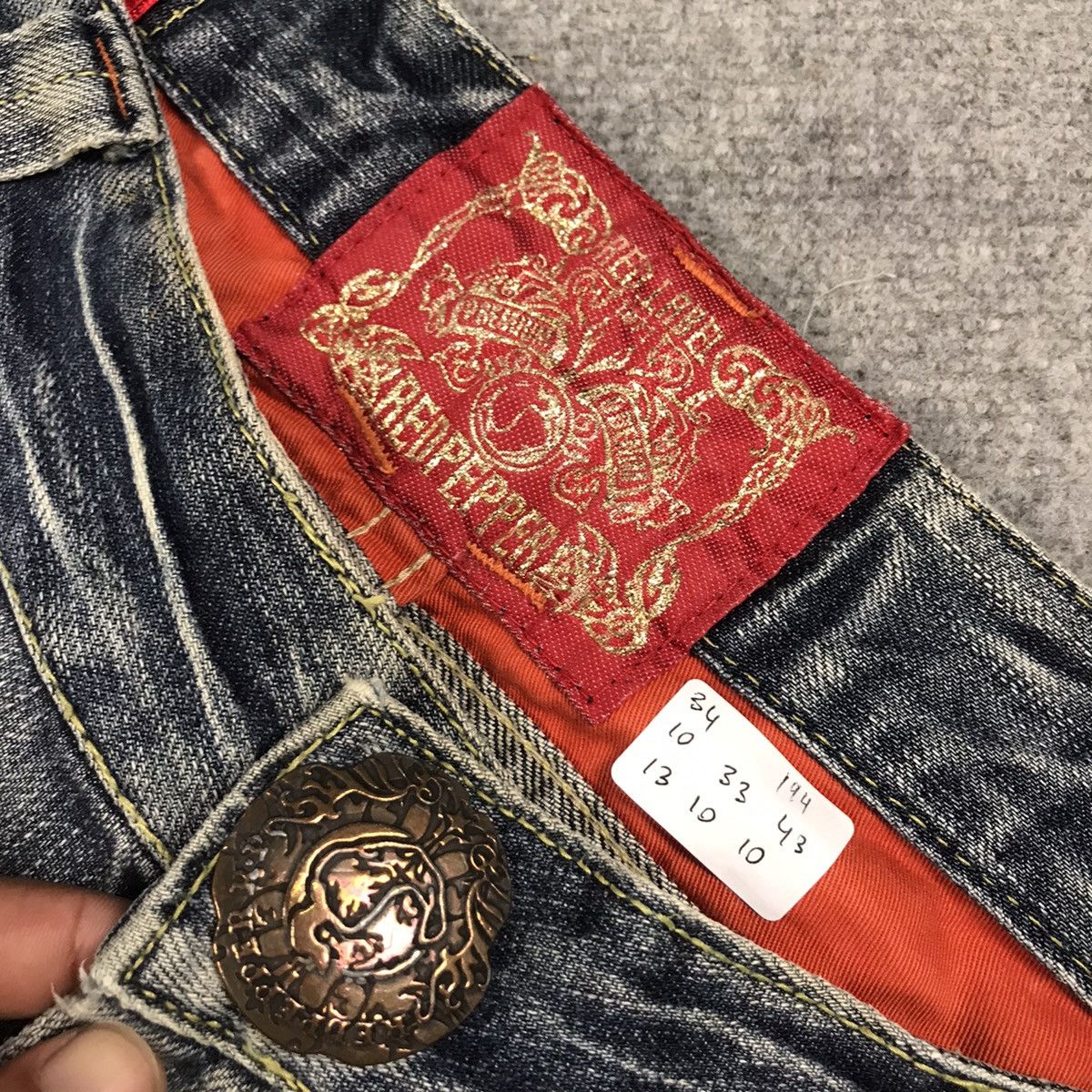 Japanese Brand DISTRESSED DENIM BAGGY RED PEPPER PANTS Size US 34 / EU 50 - 17 Thumbnail